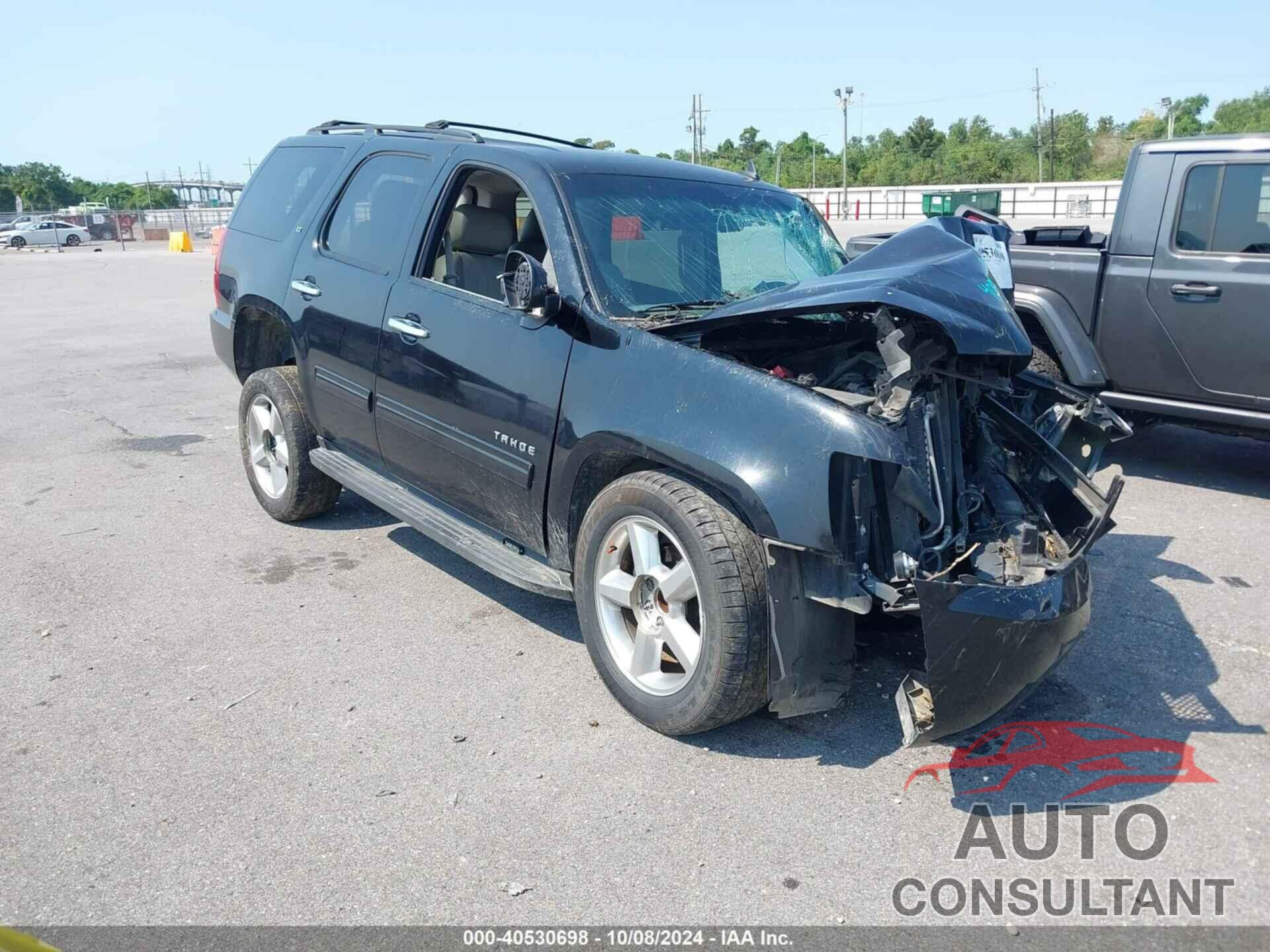 CHEVROLET TAHOE 2011 - 1GNSCBE03BR195246