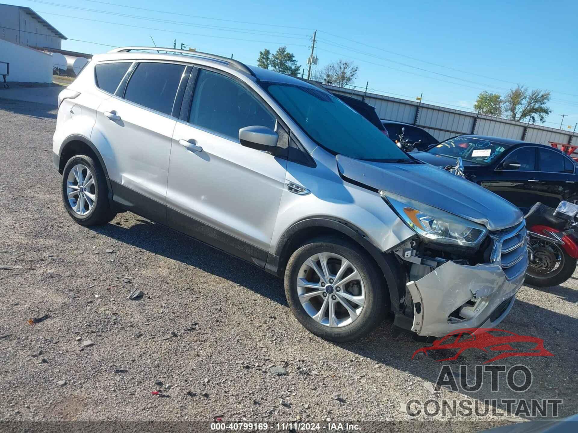 FORD ESCAPE 2017 - 1FMCU0GD1HUE45678
