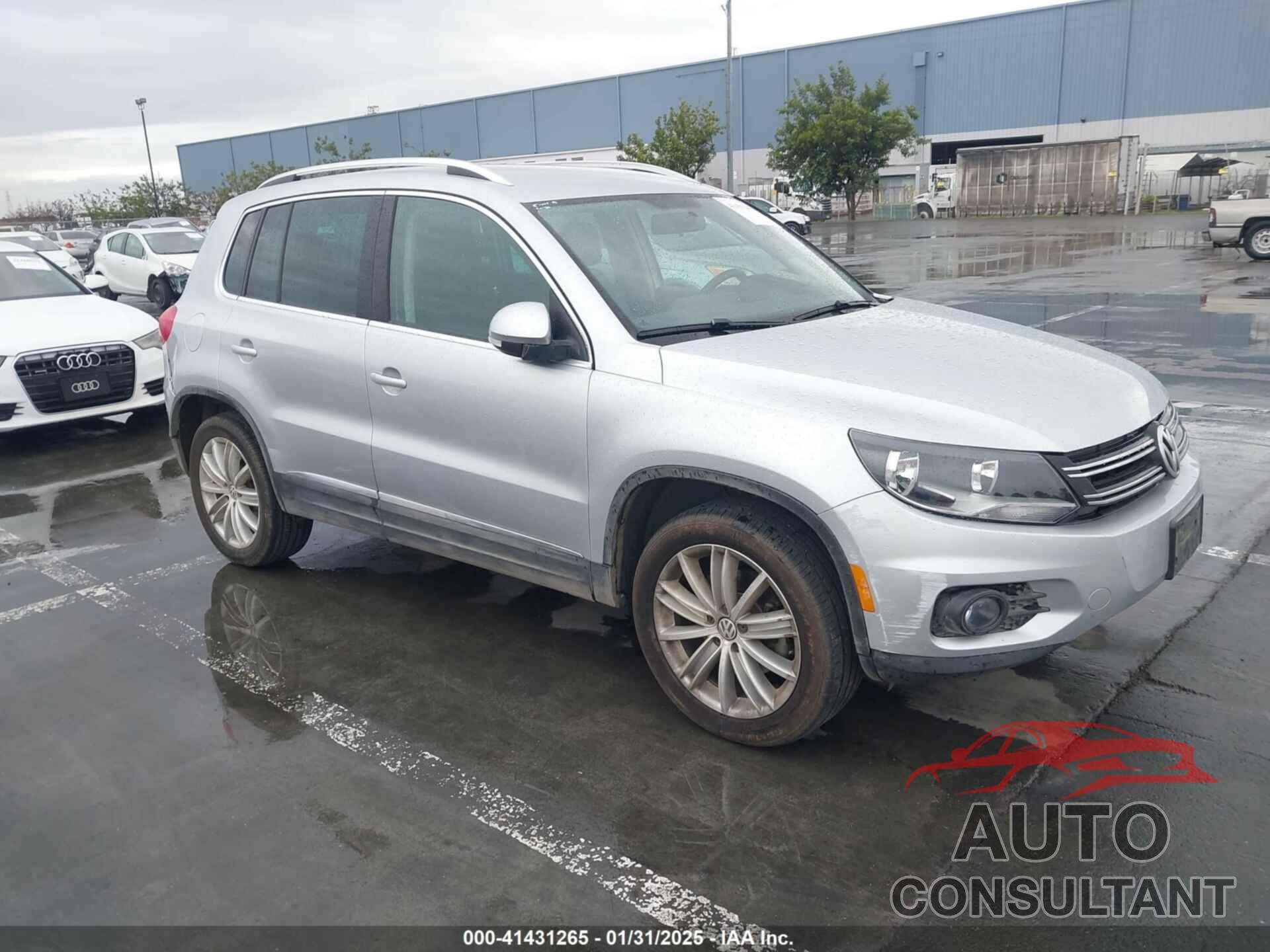 VOLKSWAGEN TIGUAN 2013 - WVGAV7AX6DW536475