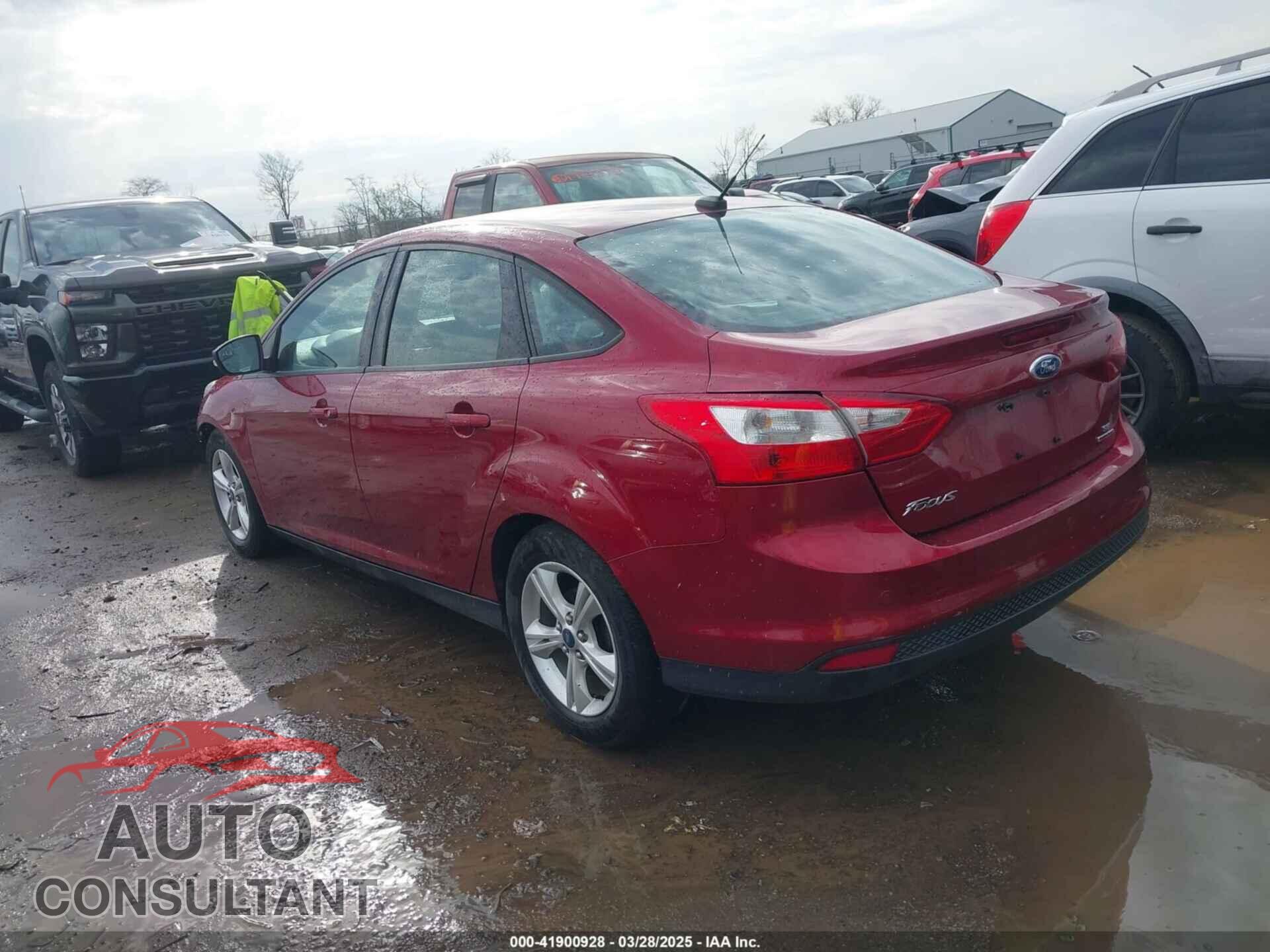 FORD FOCUS 2014 - 1FADP3F2XEL217378