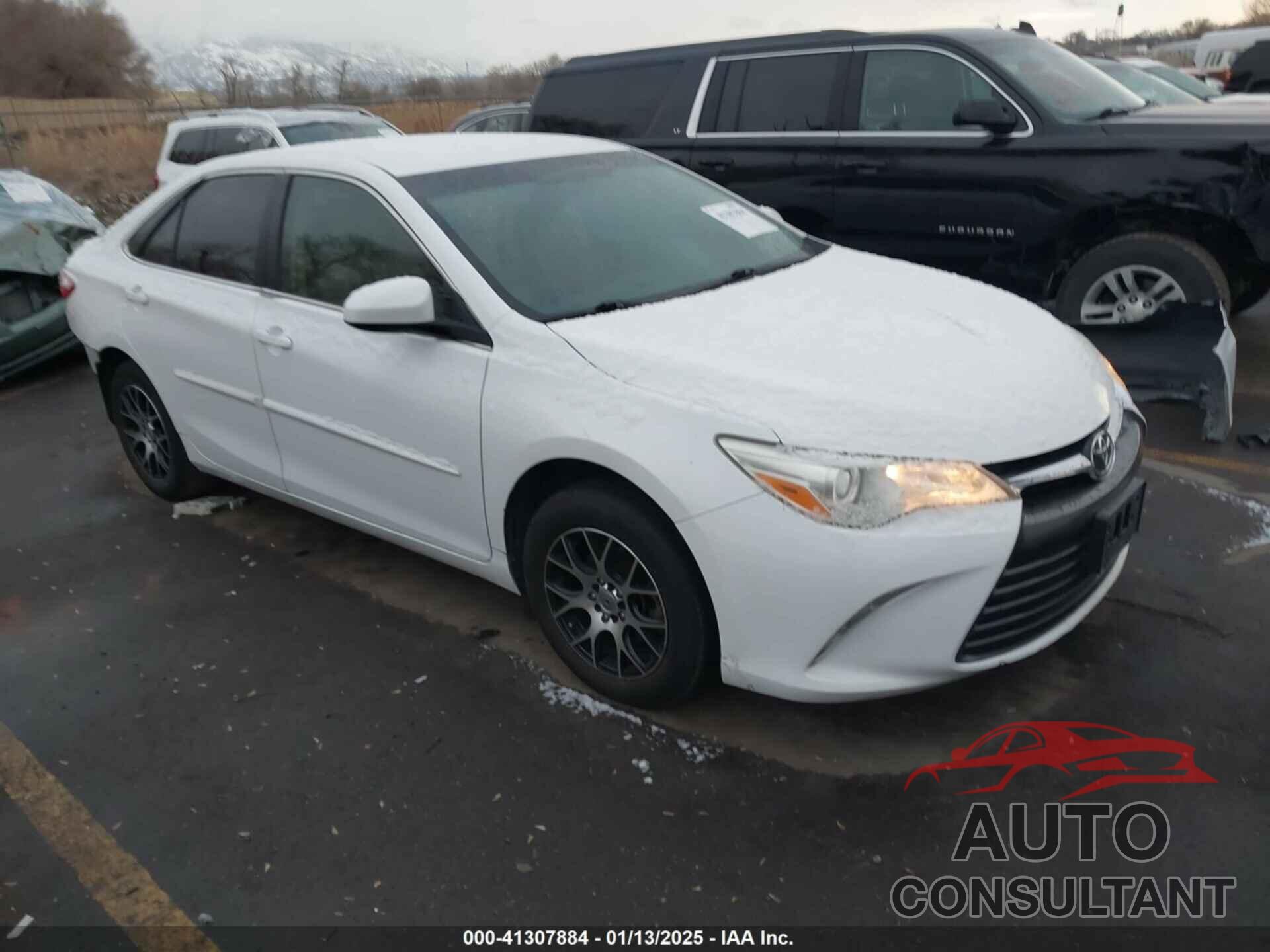 TOYOTA CAMRY 2016 - 4T4BF1FK2GR569474