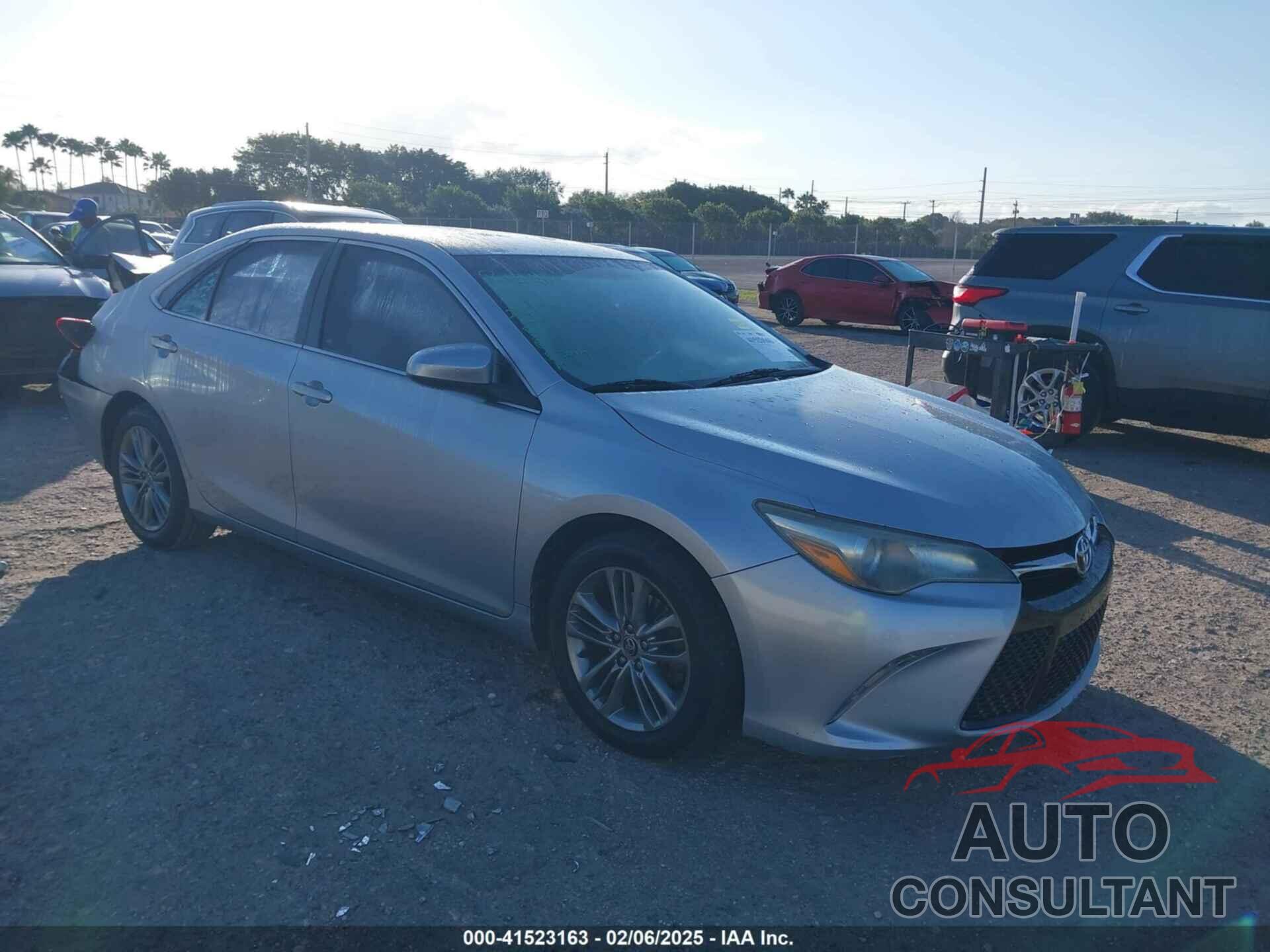 TOYOTA CAMRY 2015 - 4T1BF1FK5FU897304