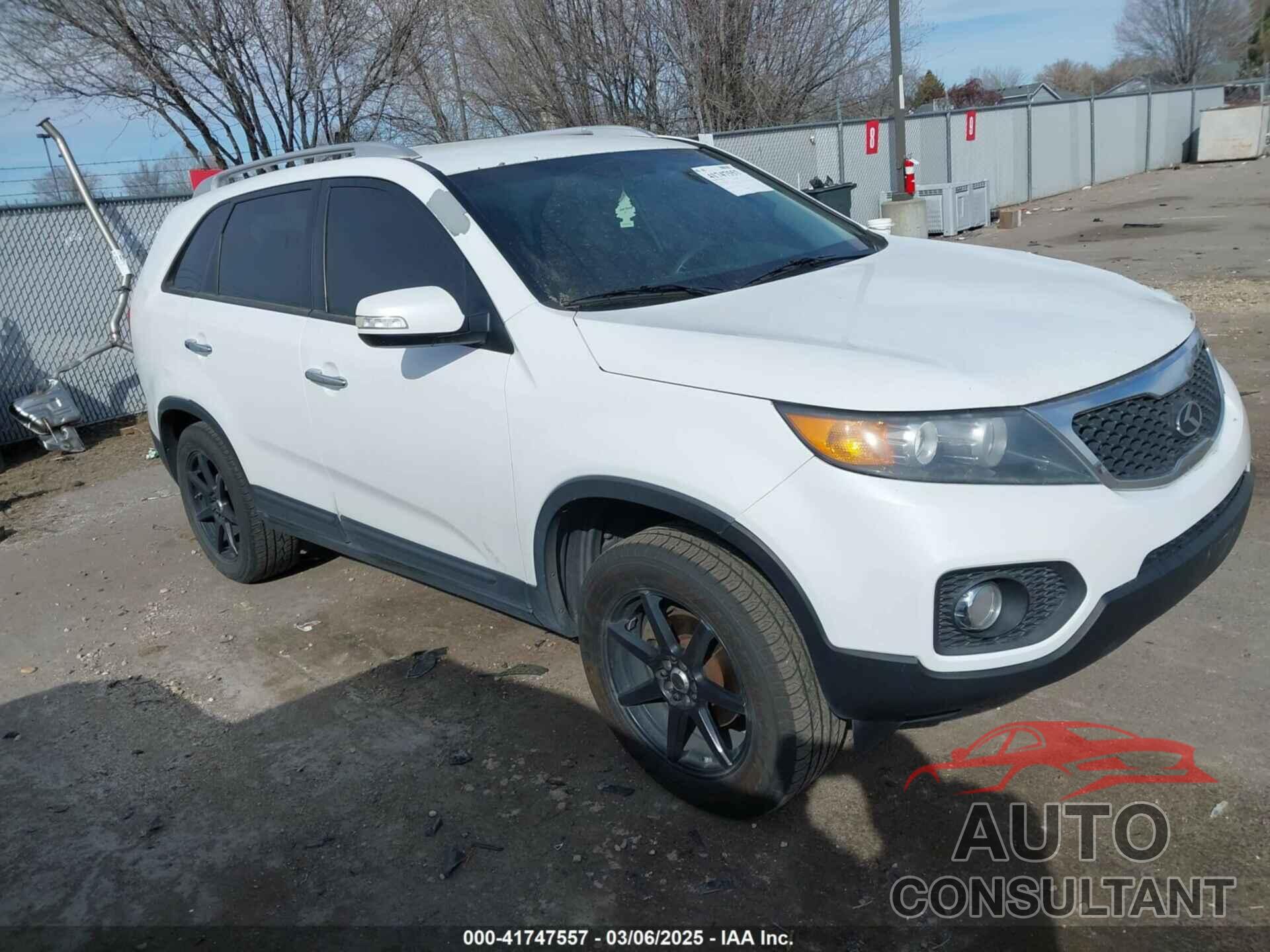 KIA SORENTO 2013 - 5XYKT4A66DG329845