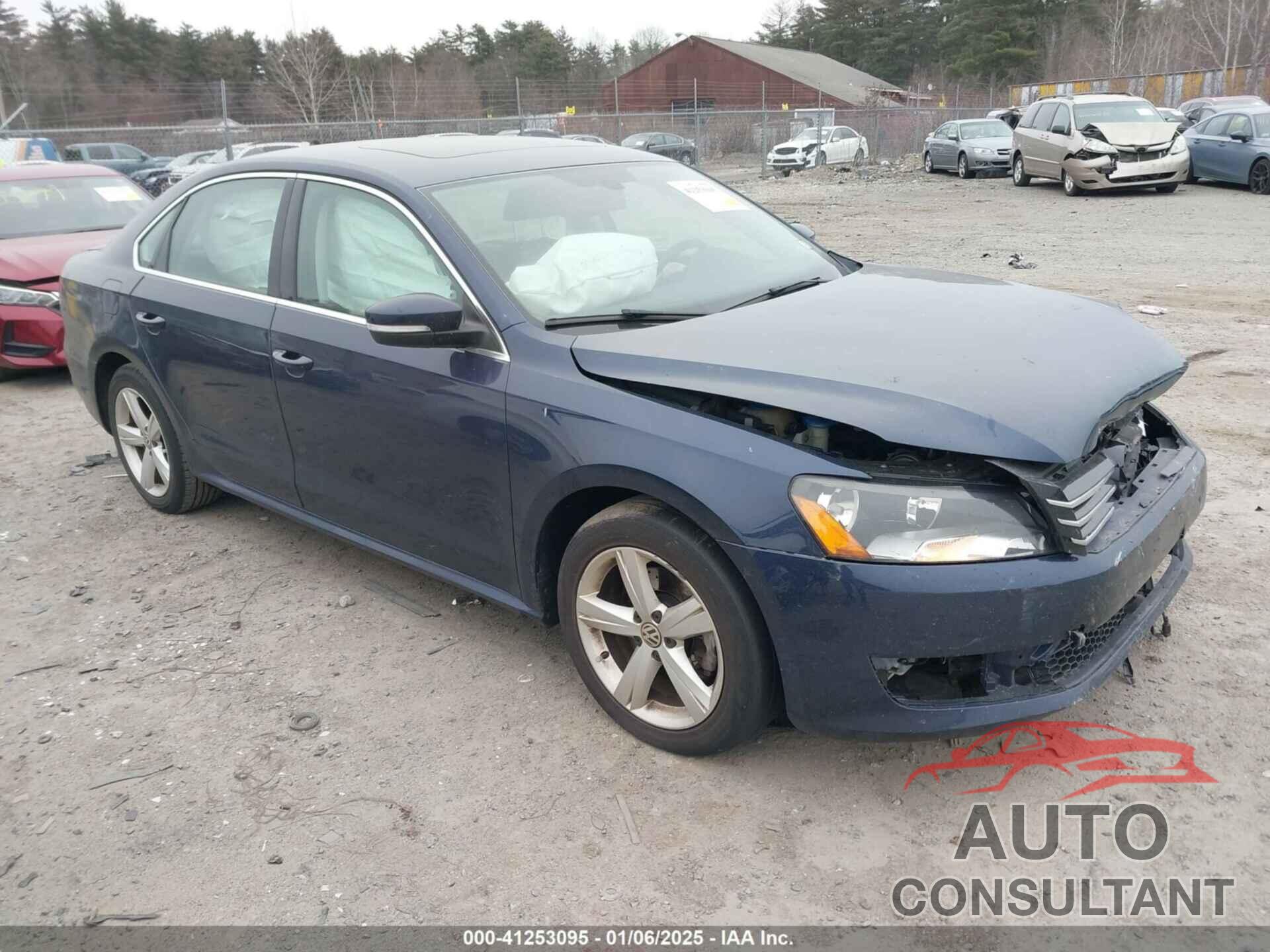VOLKSWAGEN PASSAT 2013 - 1VWBP7A37DC145575