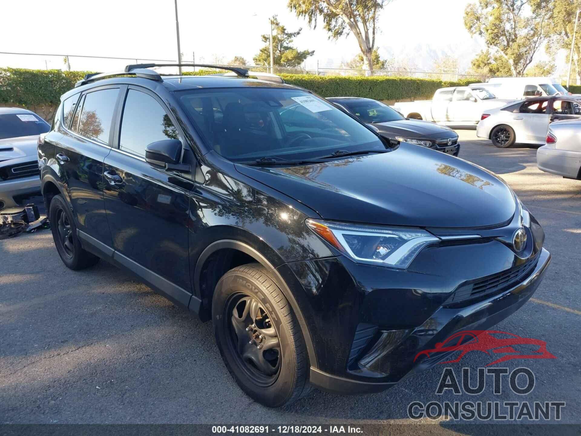 TOYOTA RAV4 2018 - 2T3ZFREV4JW449404