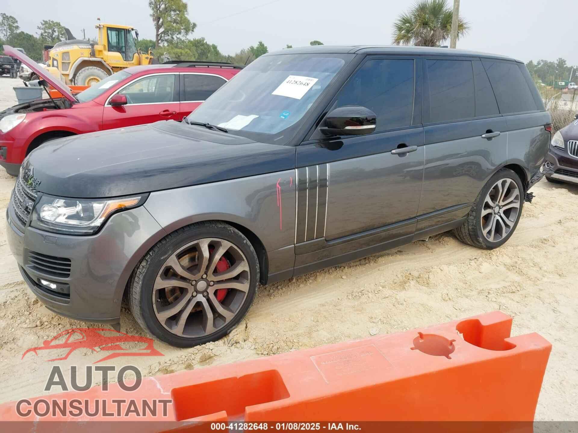 LAND ROVER RANGE ROVER 2017 - SALGW2FEXHA327757