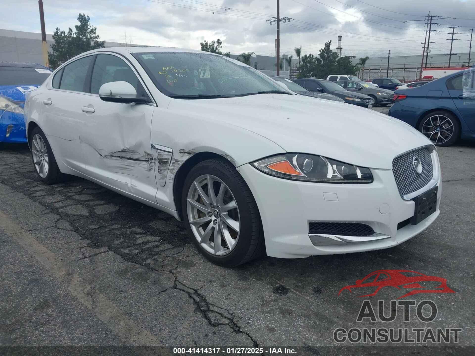 JAGUAR XF 2013 - SAJWA0ES6DPU00600