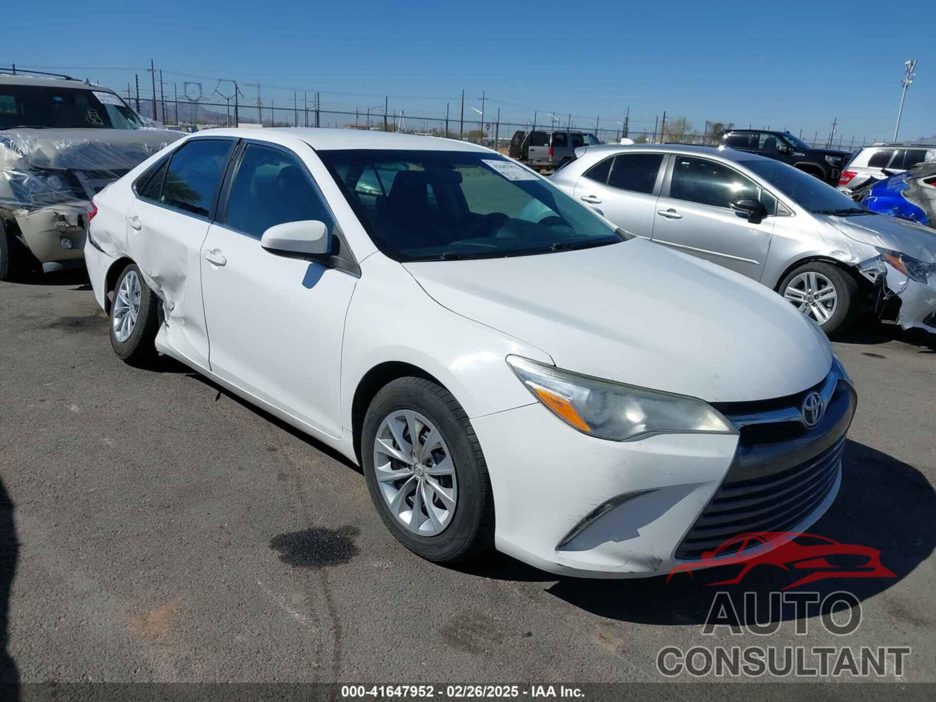 TOYOTA CAMRY 2016 - 4T1BF1FK0GU144085