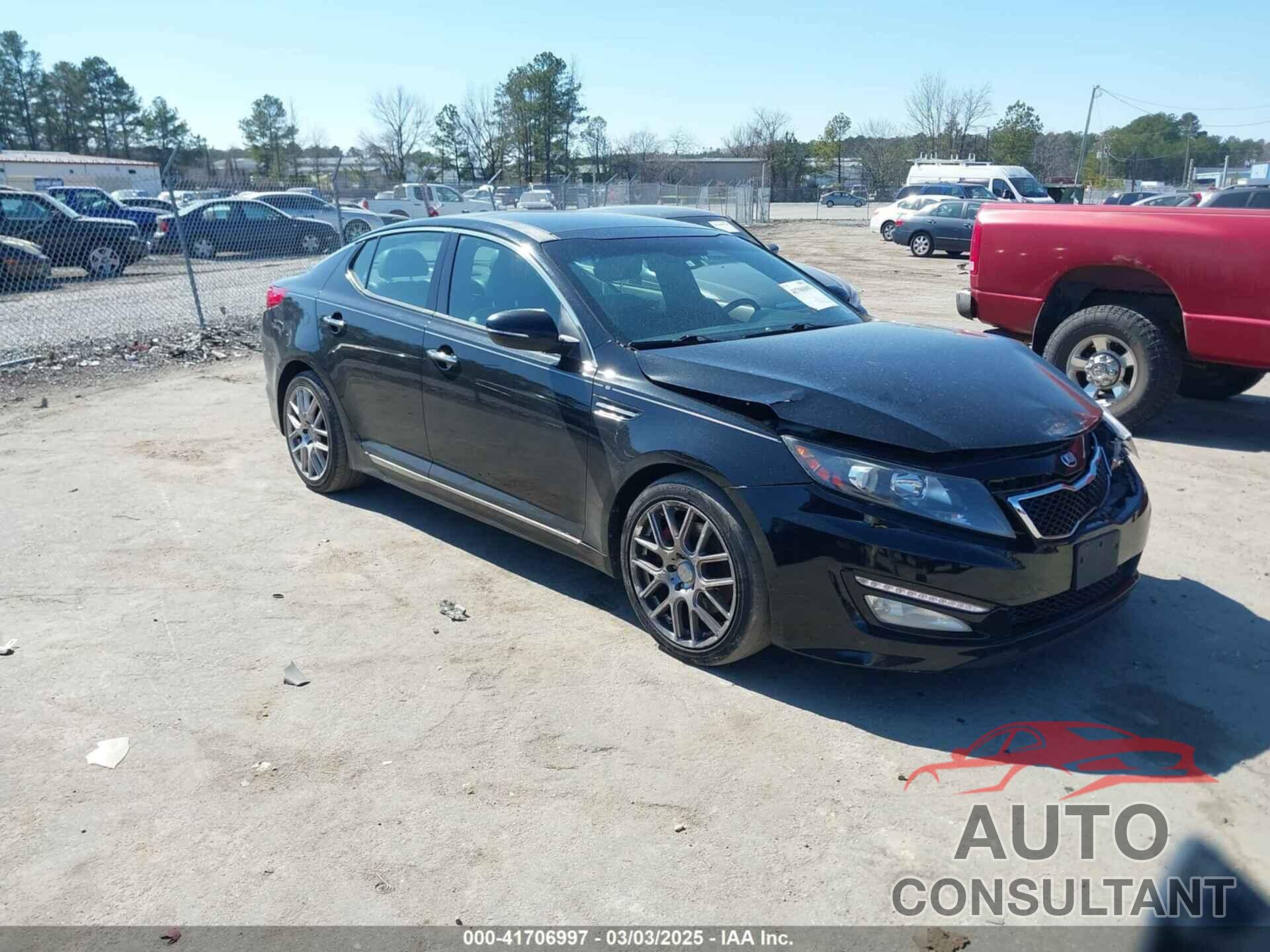 KIA OPTIMA 2013 - 5XXGR4A62DG111152
