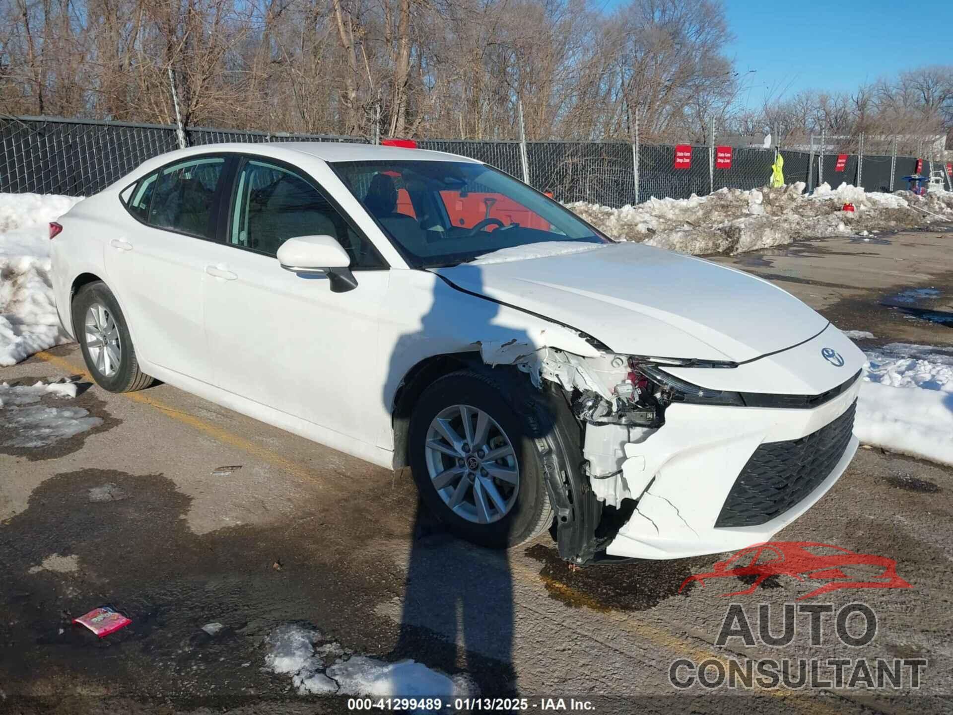 TOYOTA CAMRY 2025 - 4T1DAACK5SU523717