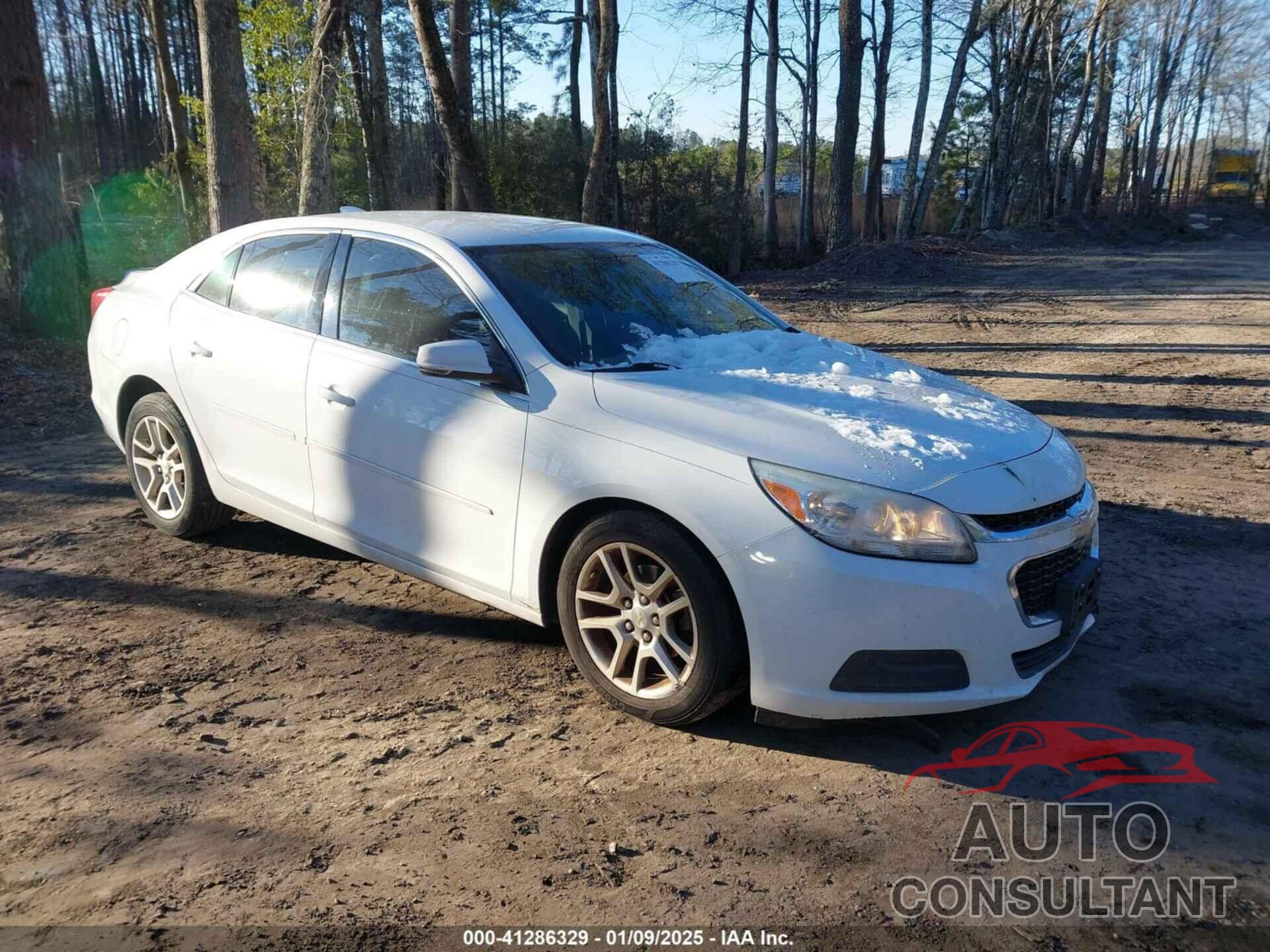 CHEVROLET MALIBU 2015 - 1G11C5SL0FF209558