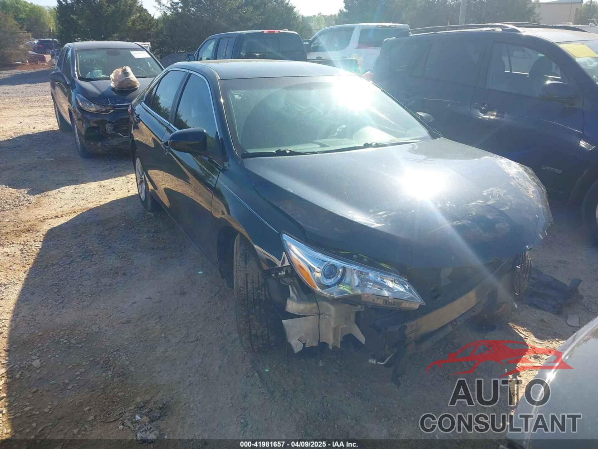 TOYOTA CAMRY 2016 - 4T4BF1FK0GR553970
