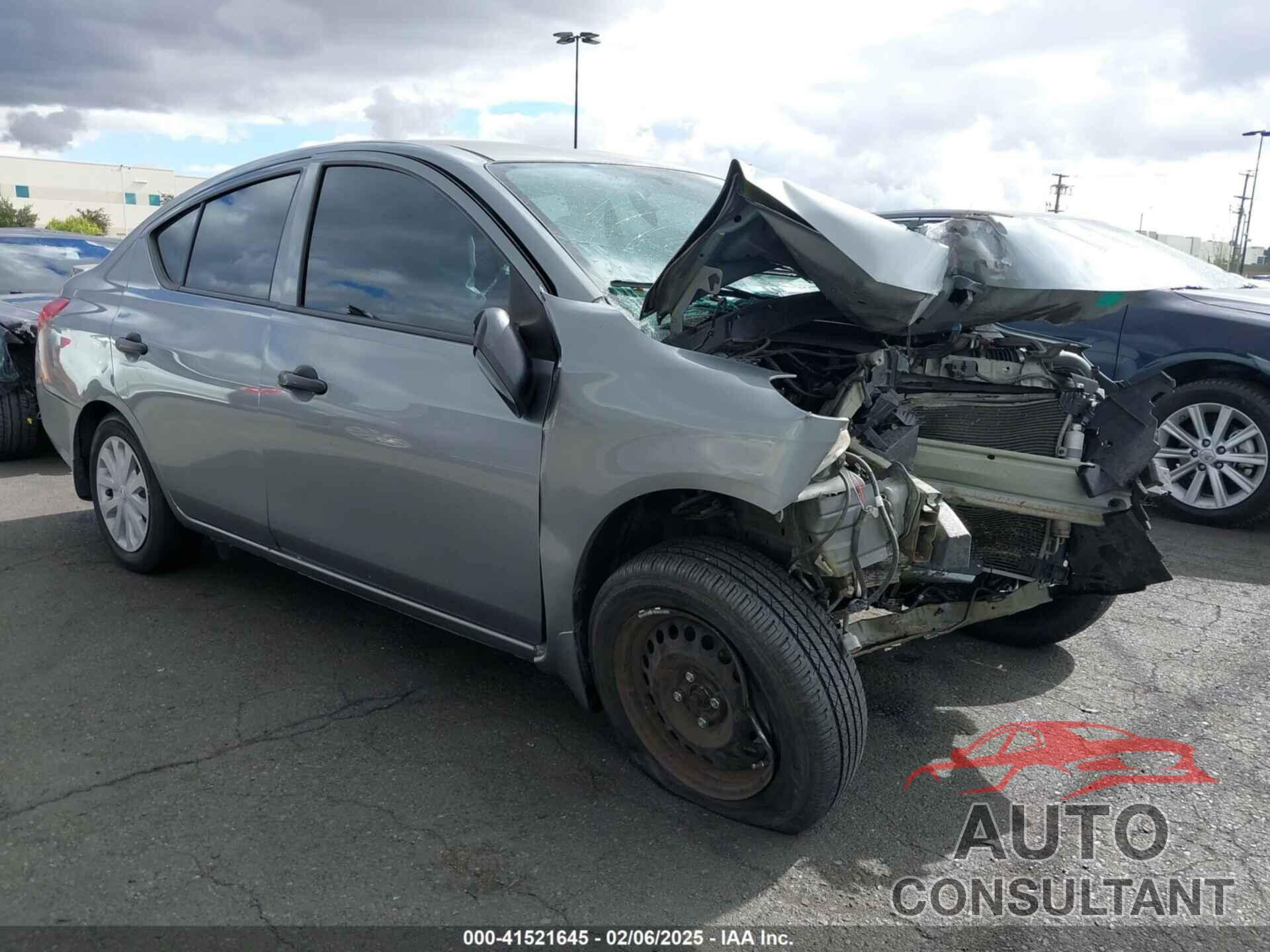 NISSAN VERSA 2013 - 3N1CN7AP2DL856219