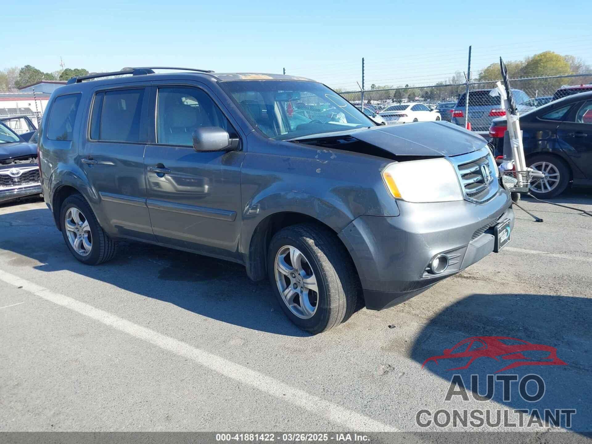 HONDA PILOT 2013 - 5FNYF3H67DB010477