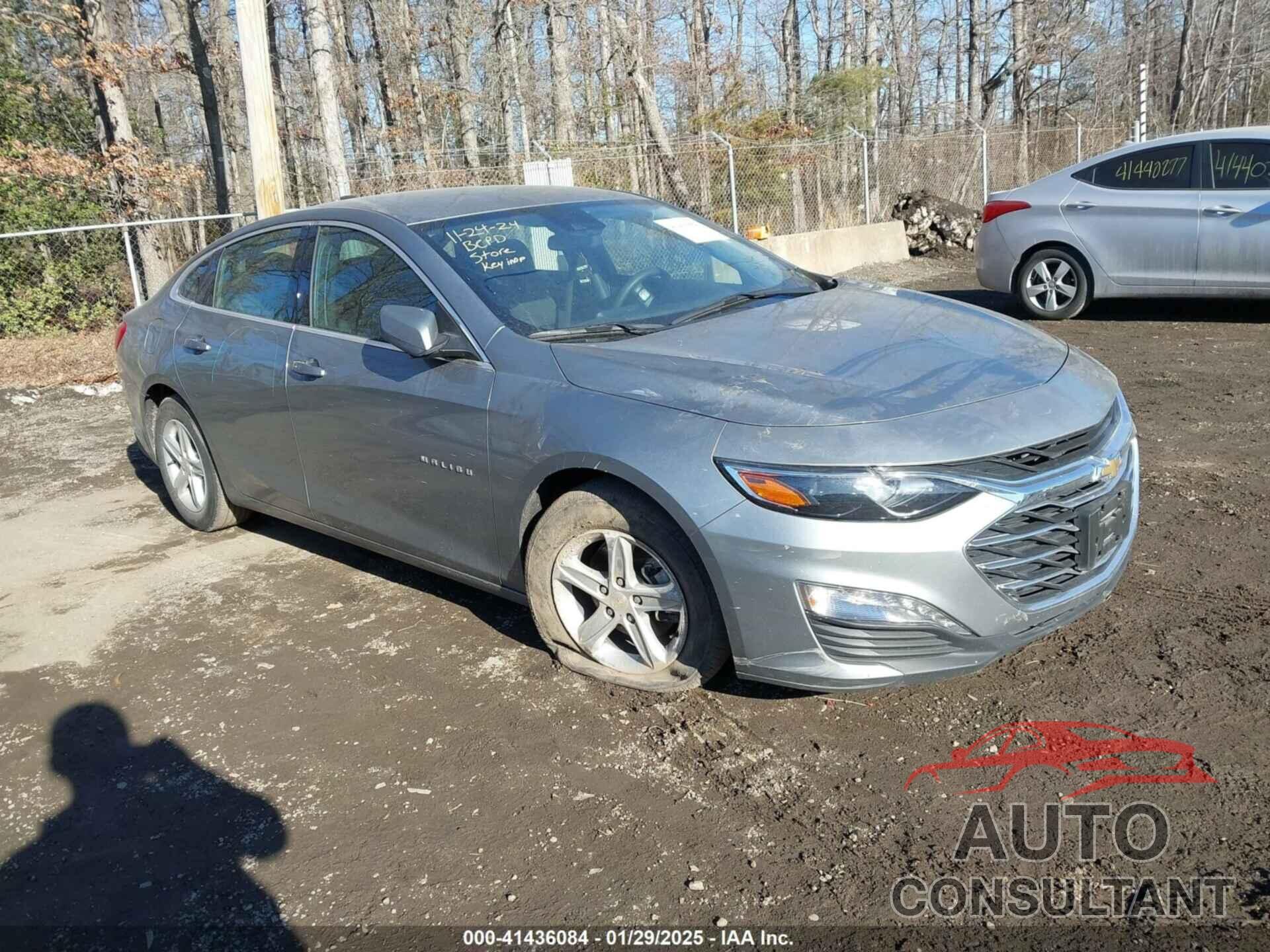 CHEVROLET MALIBU 2023 - 1G1ZD5ST3PF217395