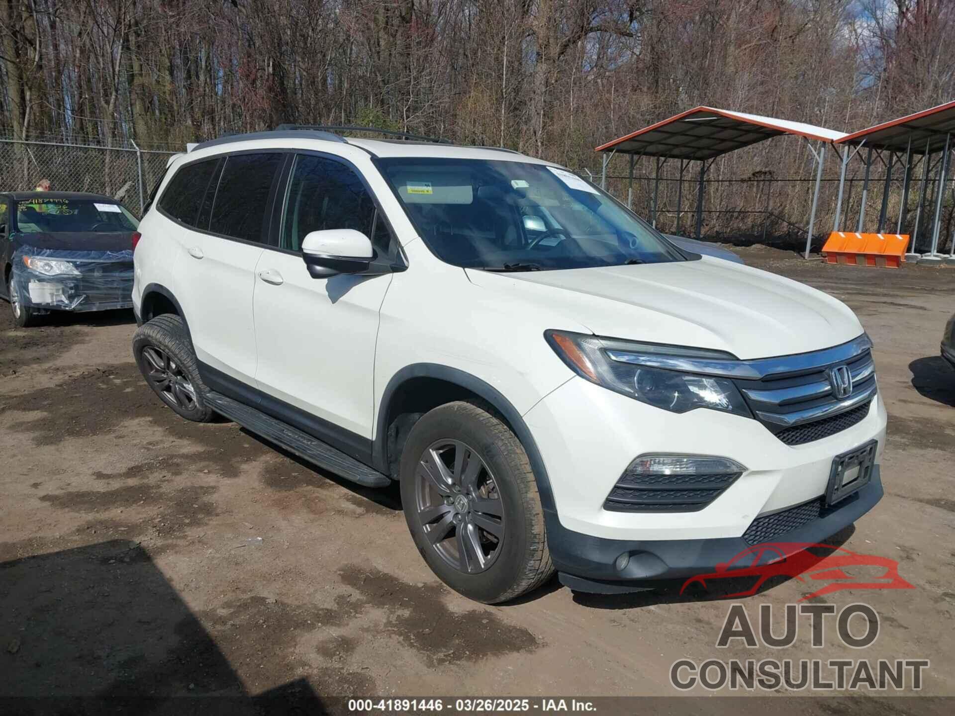 HONDA PILOT 2017 - 5FNYF6H71HB061036