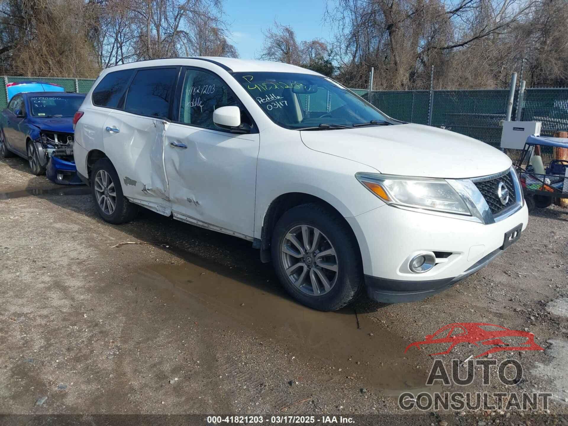NISSAN PATHFINDER 2013 - 5N1AR2MM1DC658686
