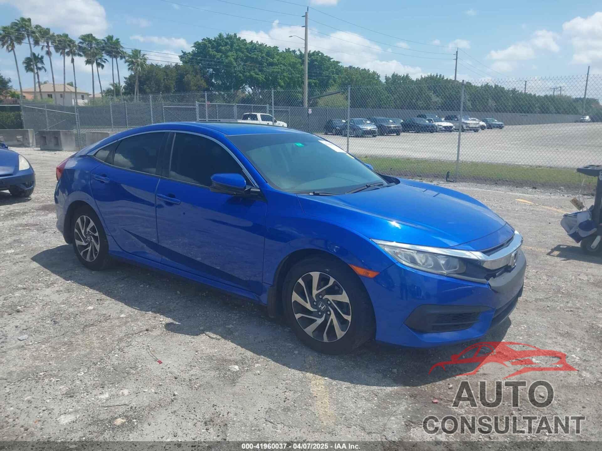HONDA CIVIC 2018 - 19XFC2F72JE036055