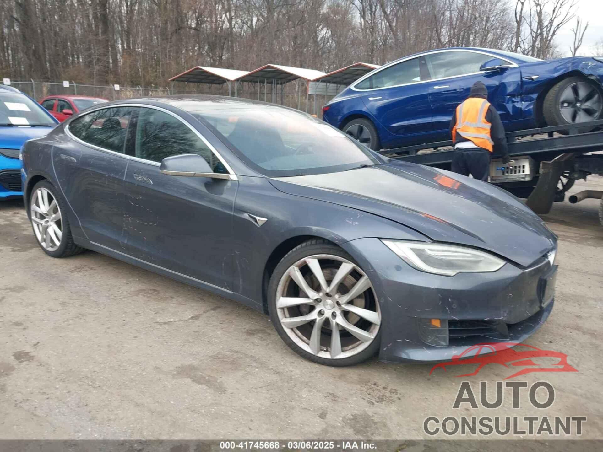 TESLA MODEL S 2017 - 5YJSA1E22HF197322