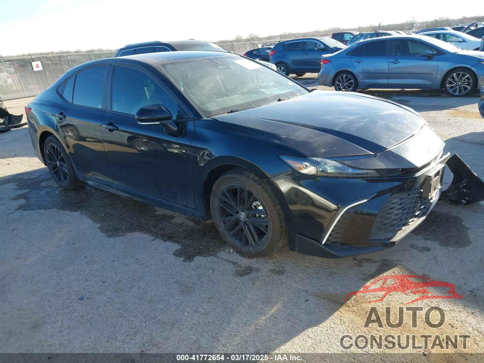 TOYOTA CAMRY 2025 - 4T1DAACK0SU555314