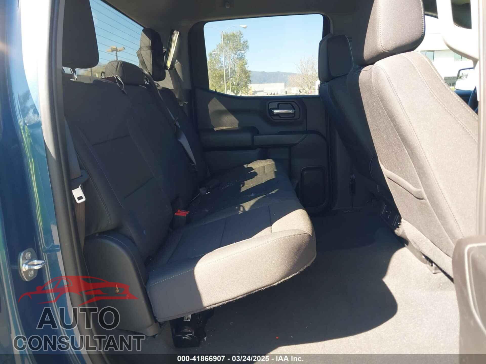 CHEVROLET SILVERADO 1500 2024 - 3GCPABEK0RG293473