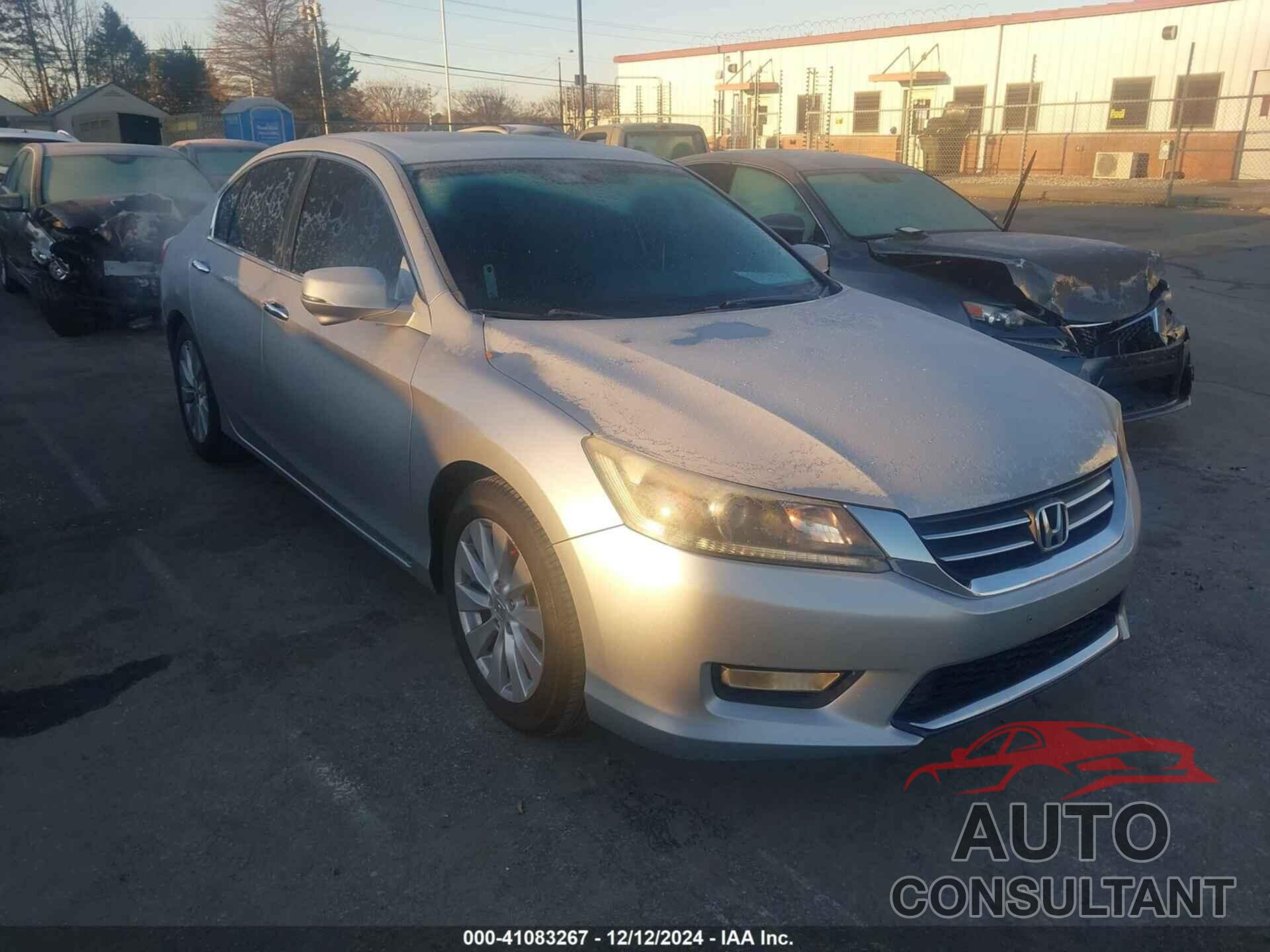 HONDA ACCORD 2013 - 1HGCR2F84DA242240