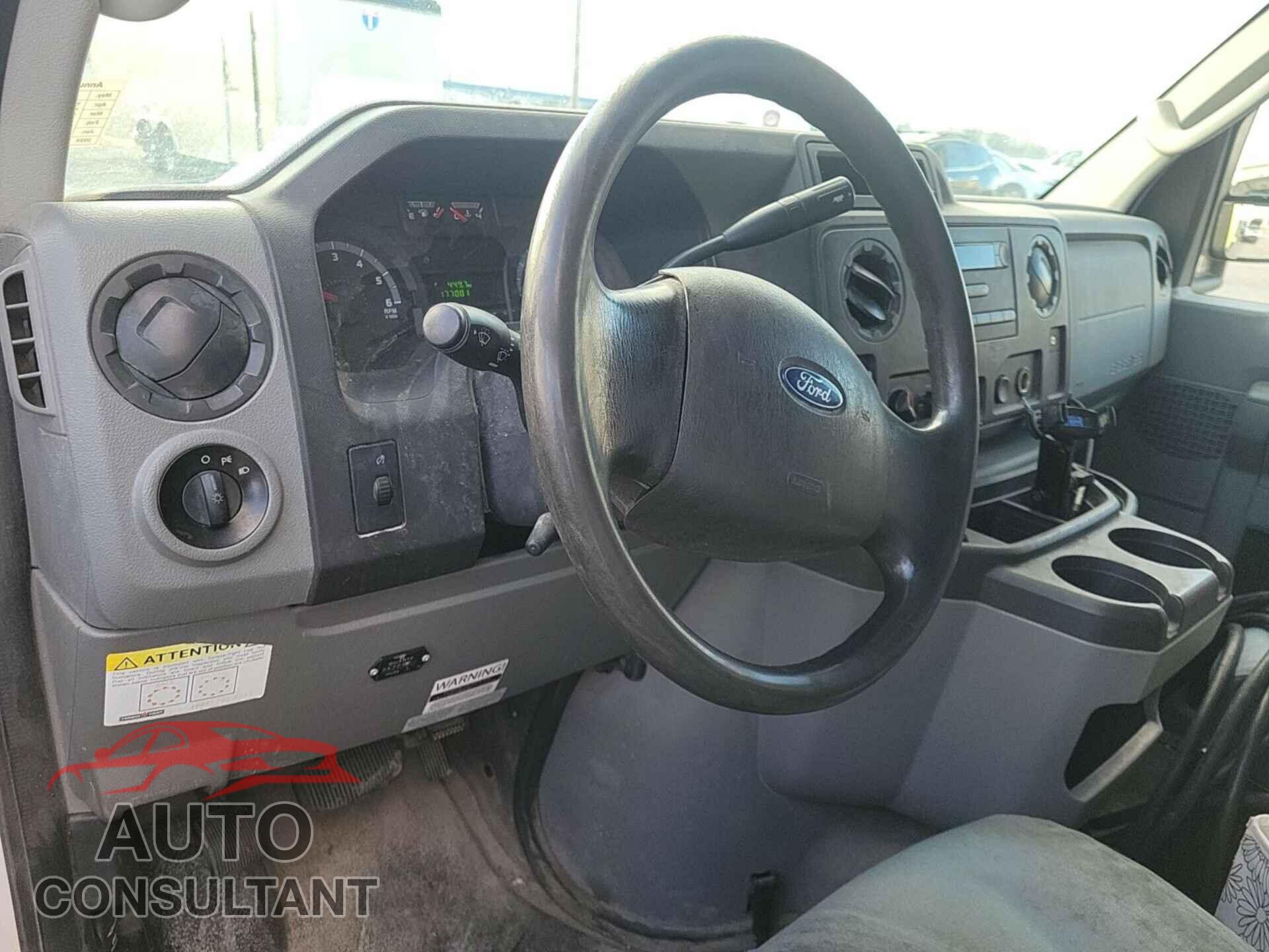 FORD ECONOLINE 2018 - 1FDXE4FS7JDC33198