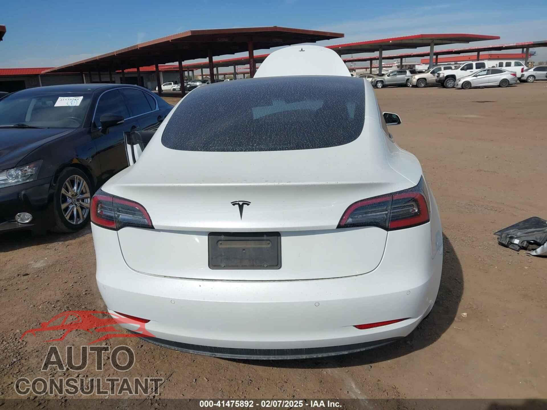 TESLA MODEL 3 2019 - 5YJ3E1EA7KF482802