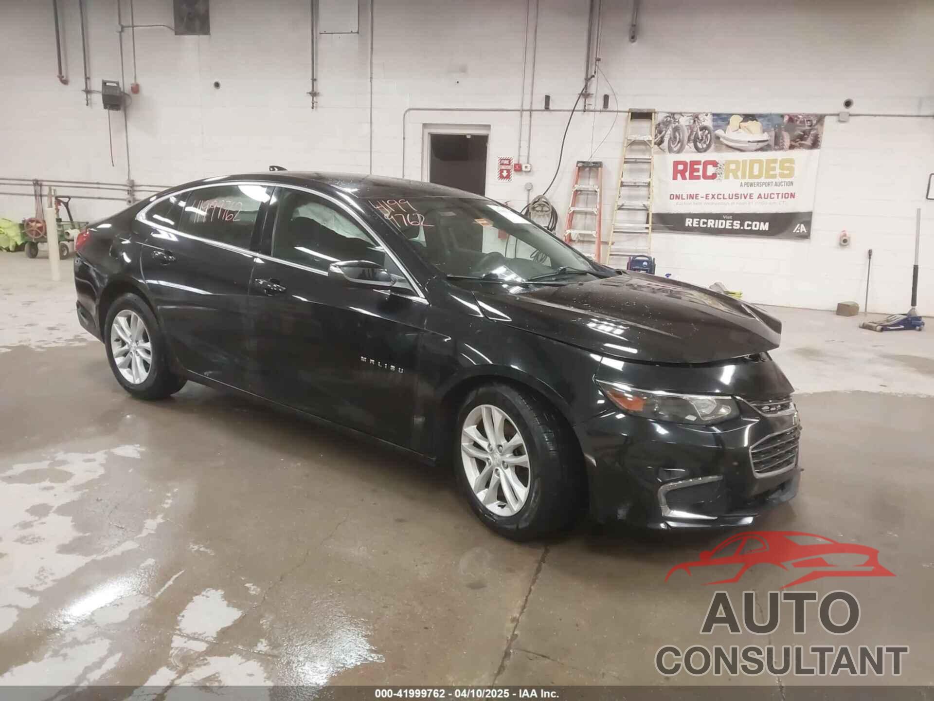 CHEVROLET MALIBU 2017 - 1G1ZE5ST0HF119276