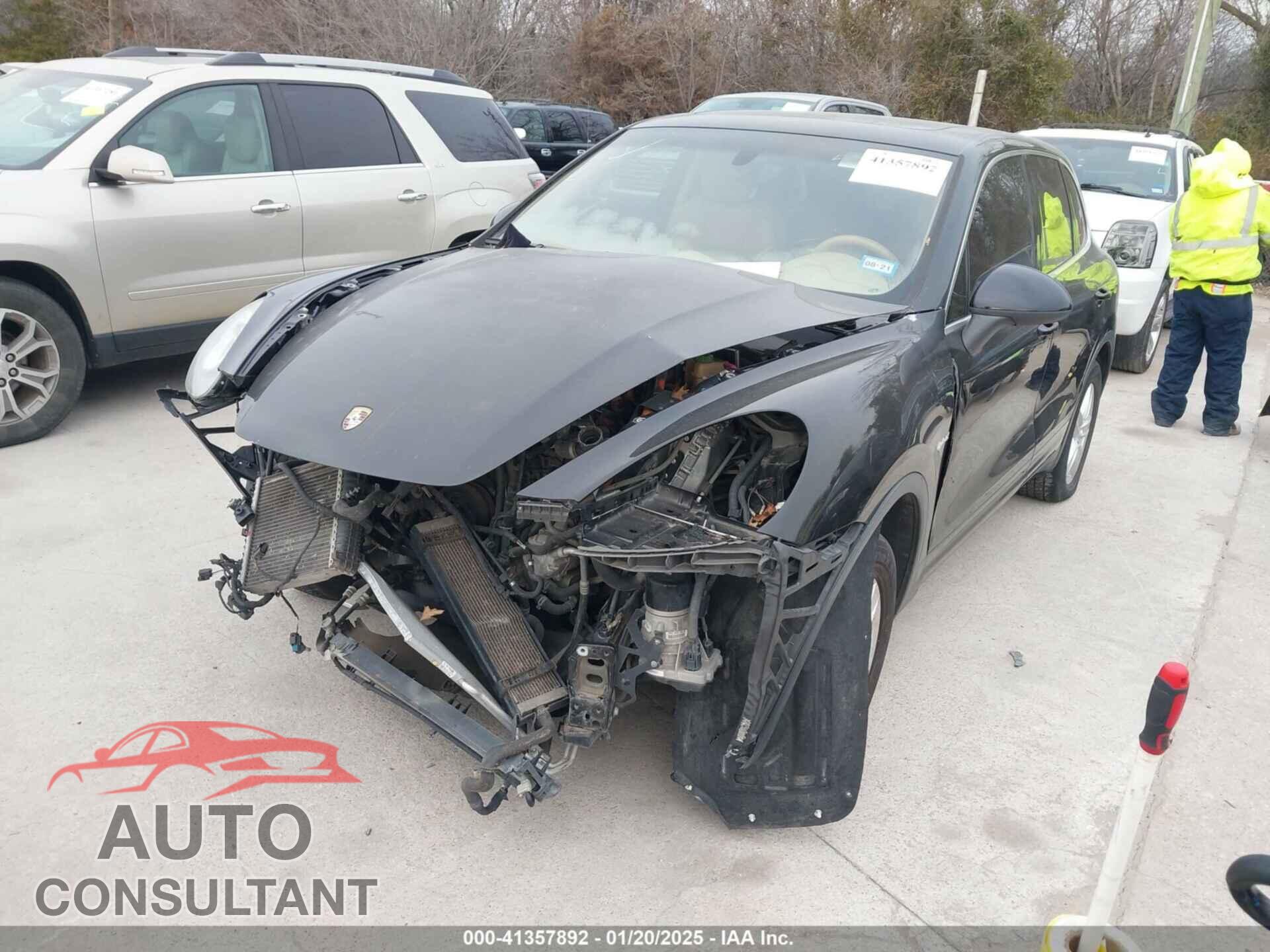 PORSCHE CAYENNE HYBRID 2012 - WP1AE2A25CLA92242