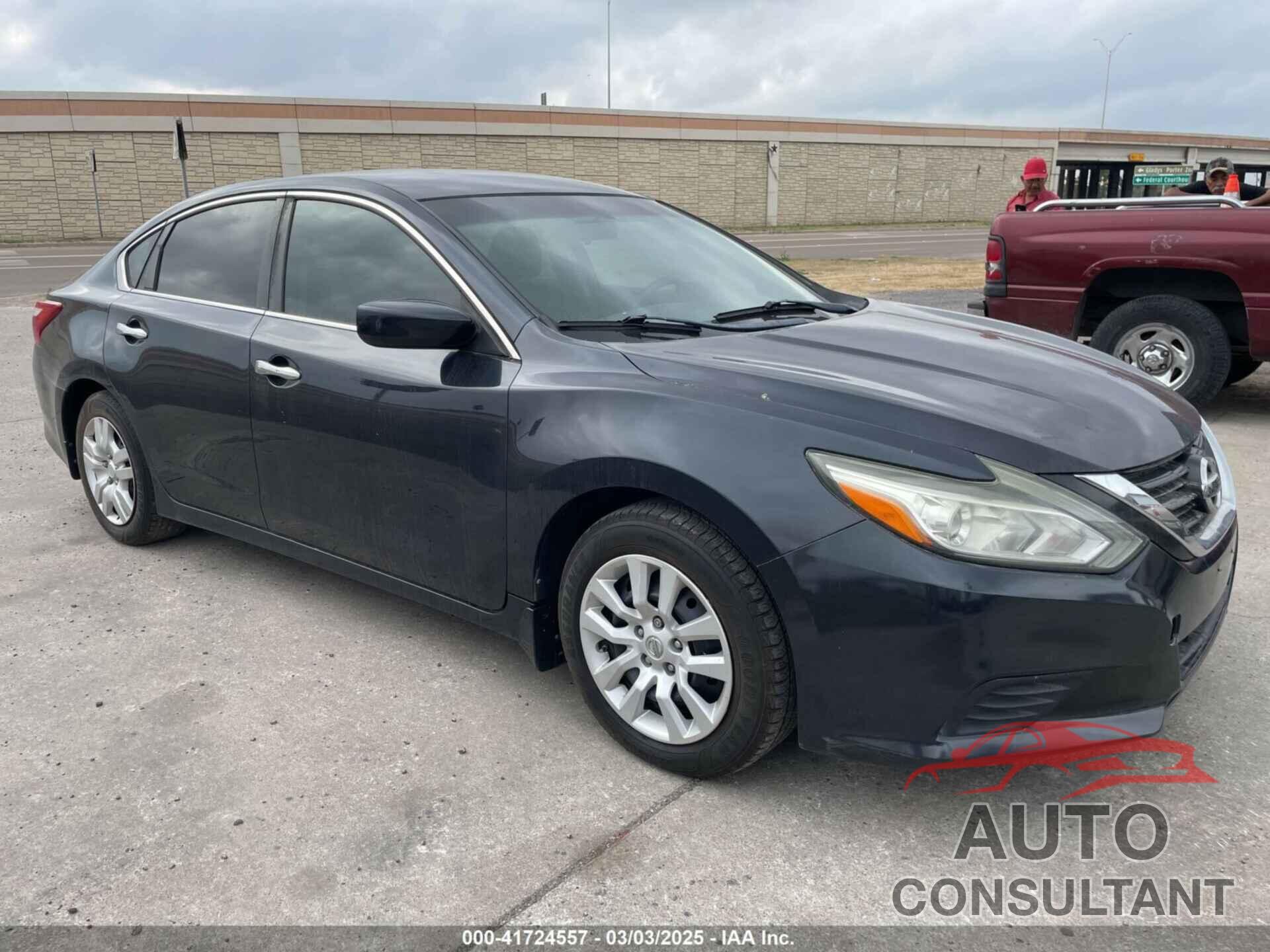 NISSAN ALTIMA 2017 - 1N4AL3AP9HC289954