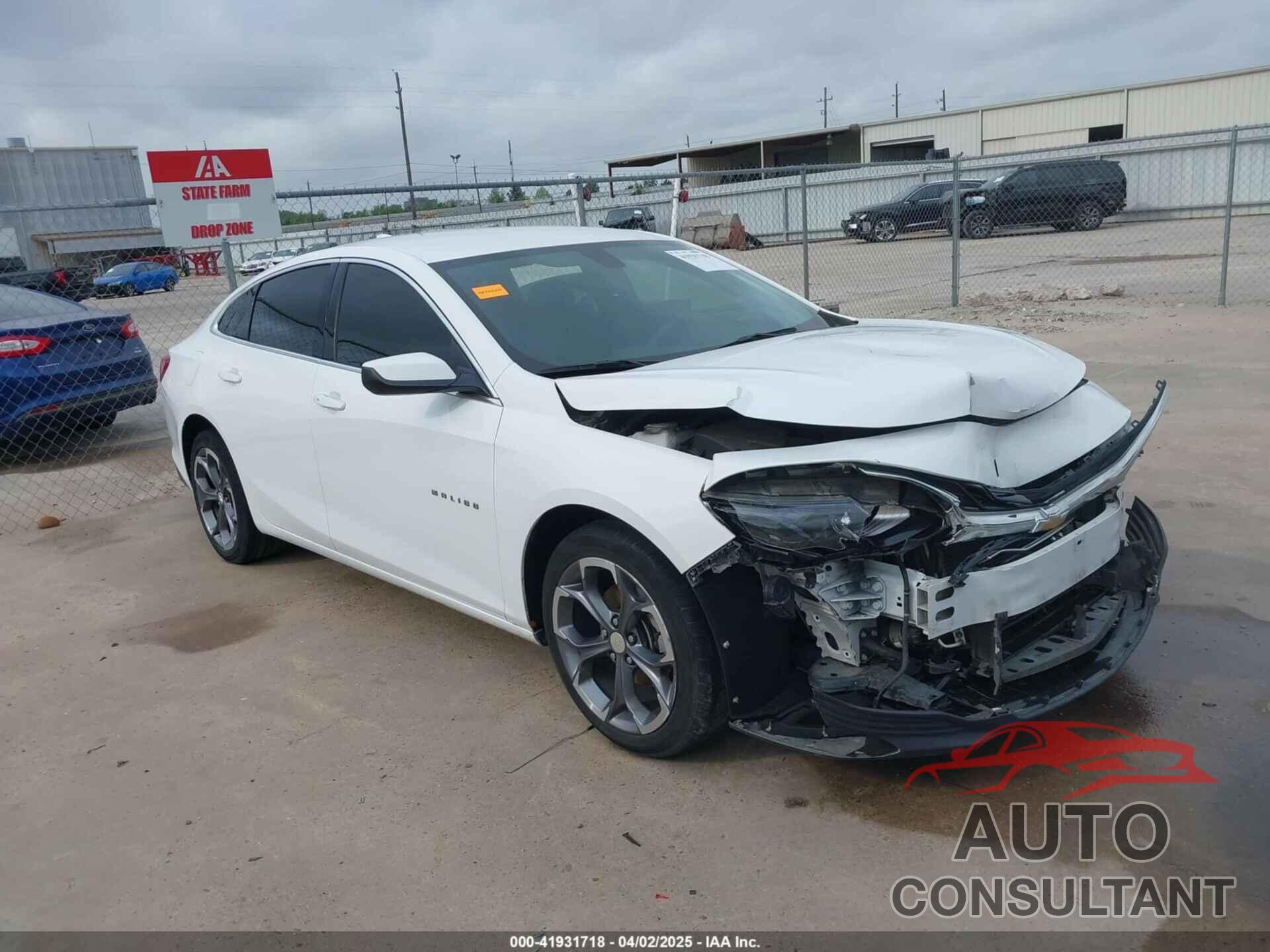 CHEVROLET MALIBU 2020 - 1G1ZD5ST2LF101549