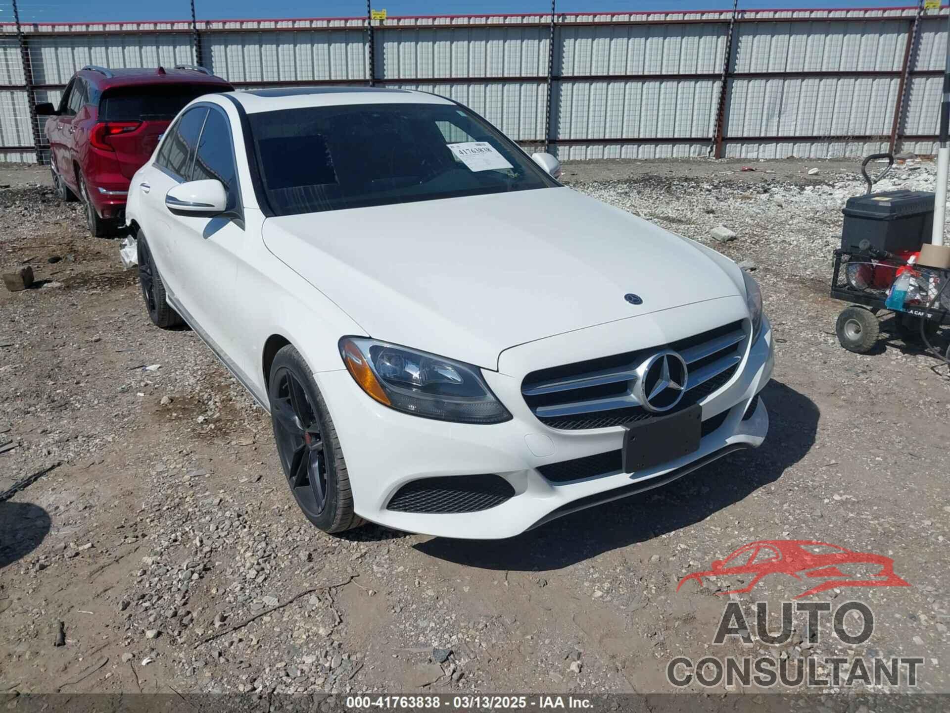 MERCEDES-BENZ C 300 2018 - 55SWF4JB0JU262196