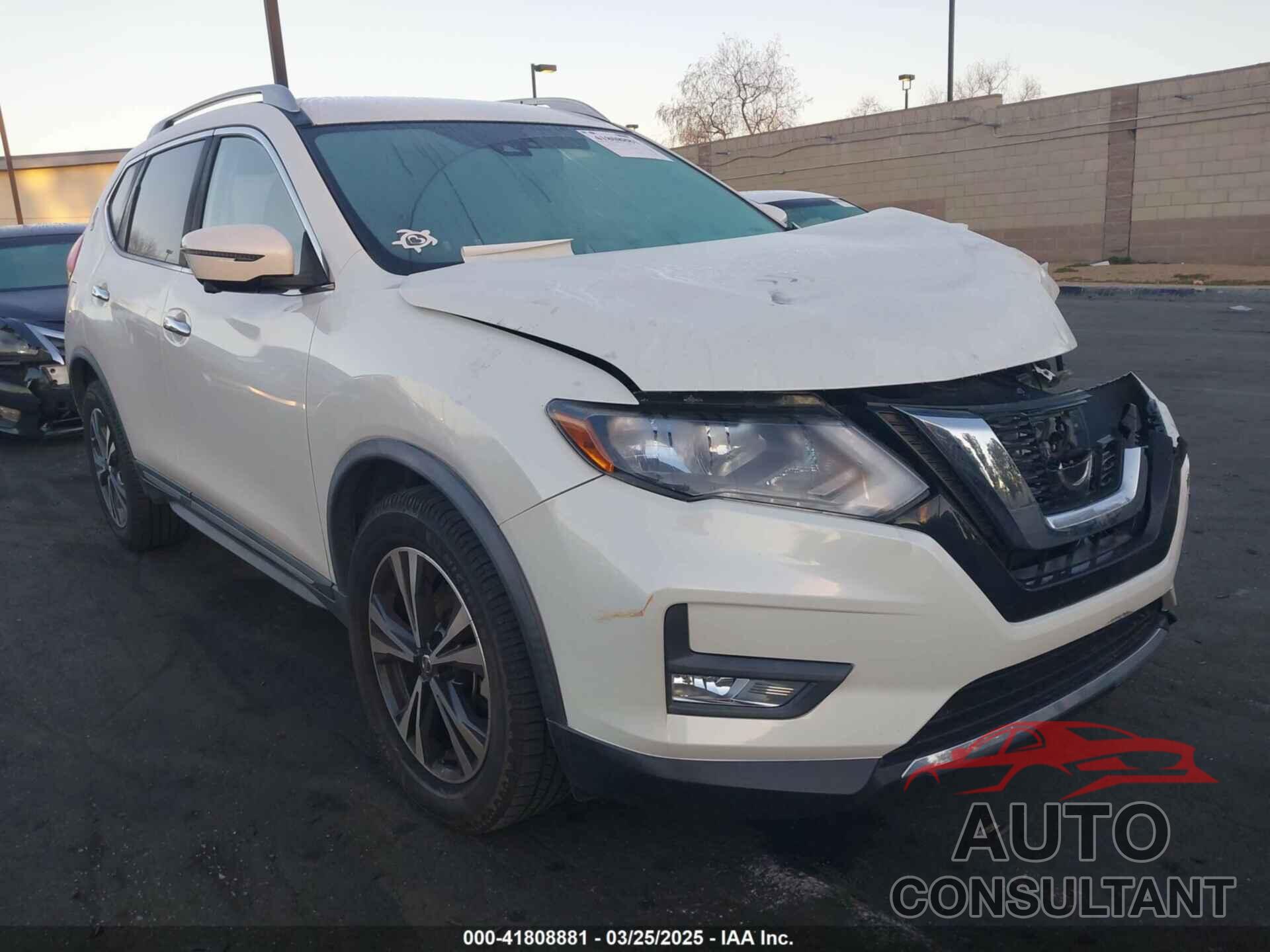NISSAN ROGUE 2017 - JN8AT2MT6HW154527