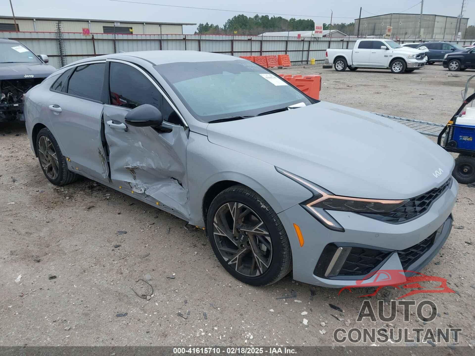 KIA K5 2025 - KNAG64J7XS5329274