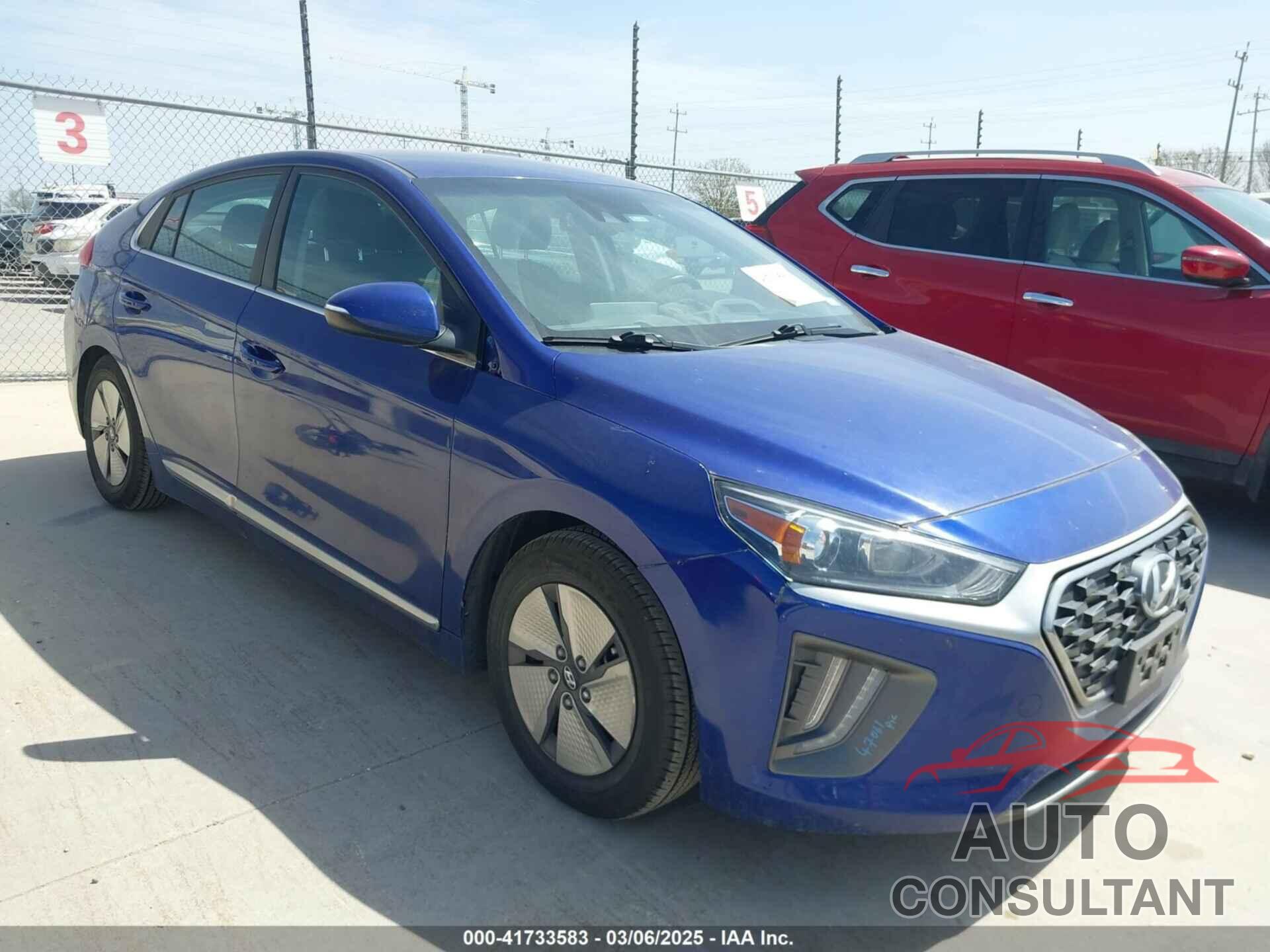 HYUNDAI IONIQ HYBRID 2021 - KMHC75LC5MU255040