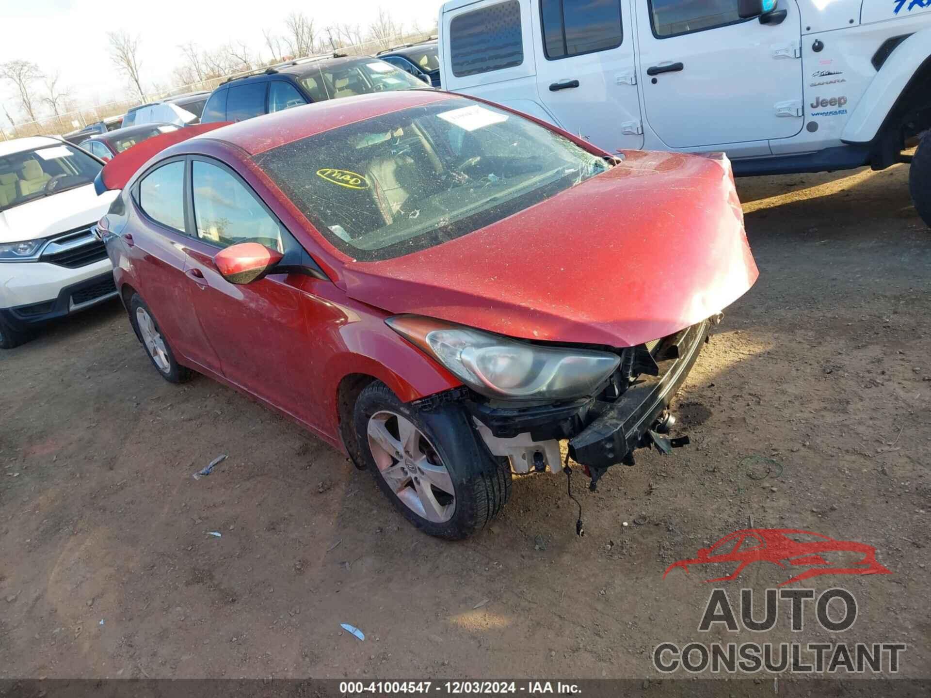 HYUNDAI ELANTRA 2013 - KMHDH4AE9DU731452