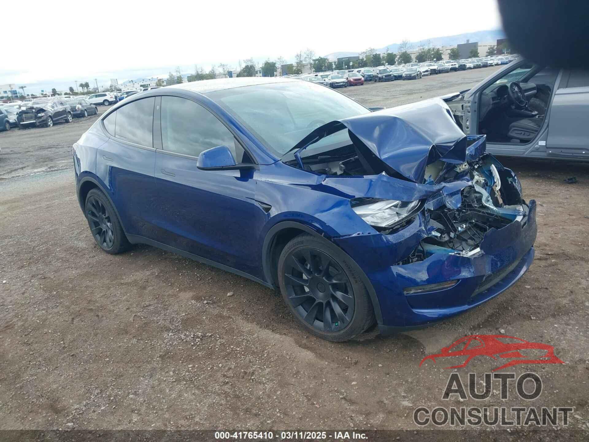 TESLA MODEL Y 2023 - 7SAYGDEE0PA116918