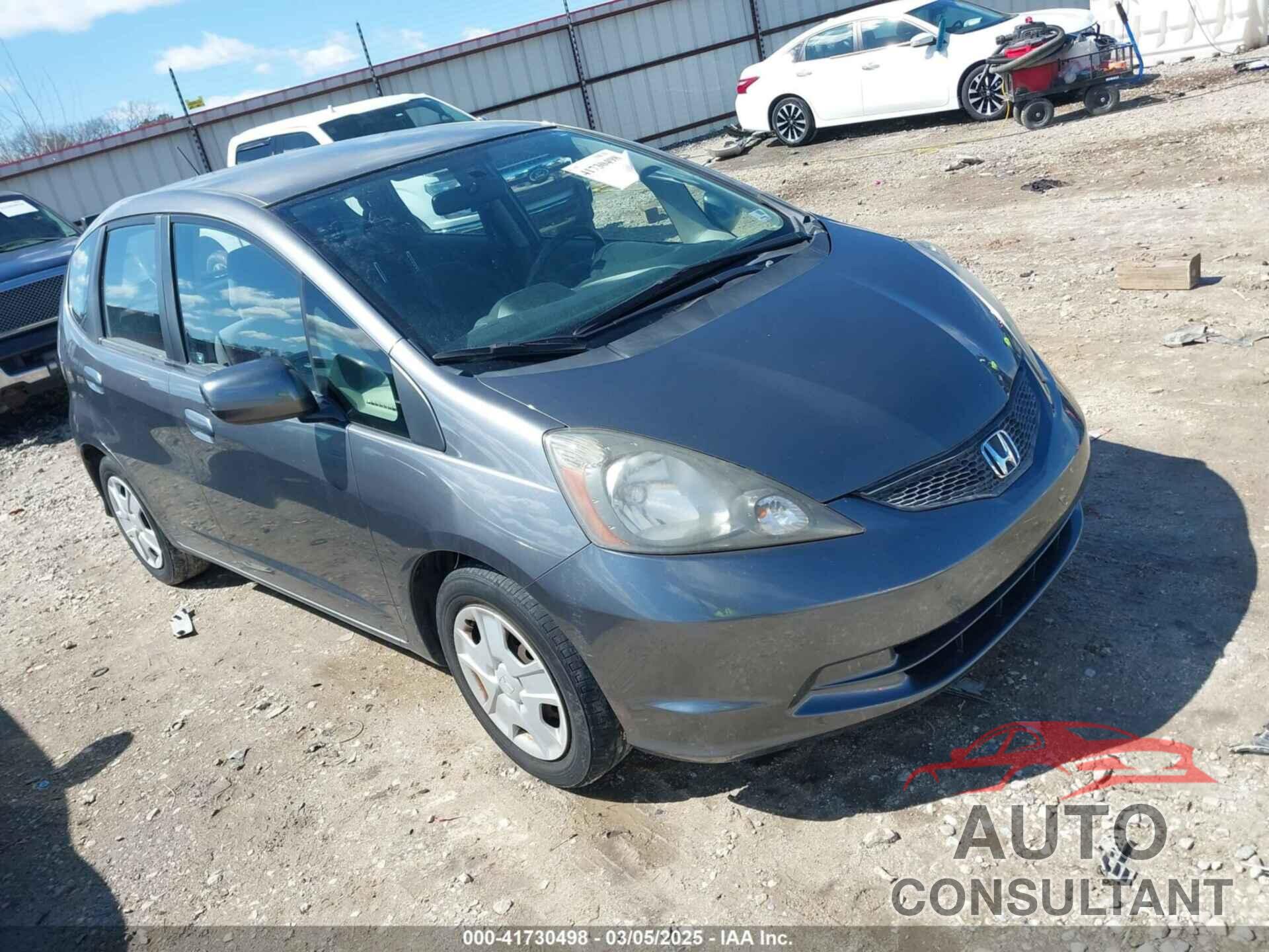 HONDA FIT 2013 - JHMGE8H39DC015399