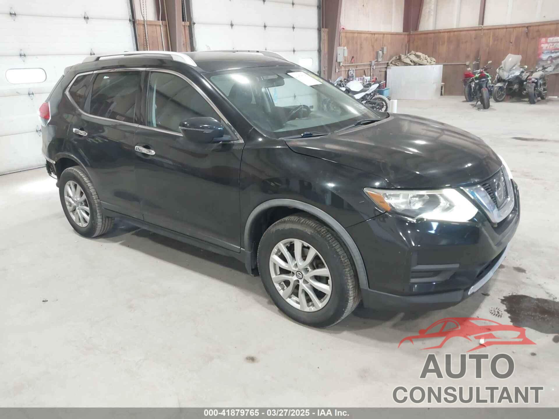 NISSAN ROGUE 2017 - KNMAT2MV2HP608540