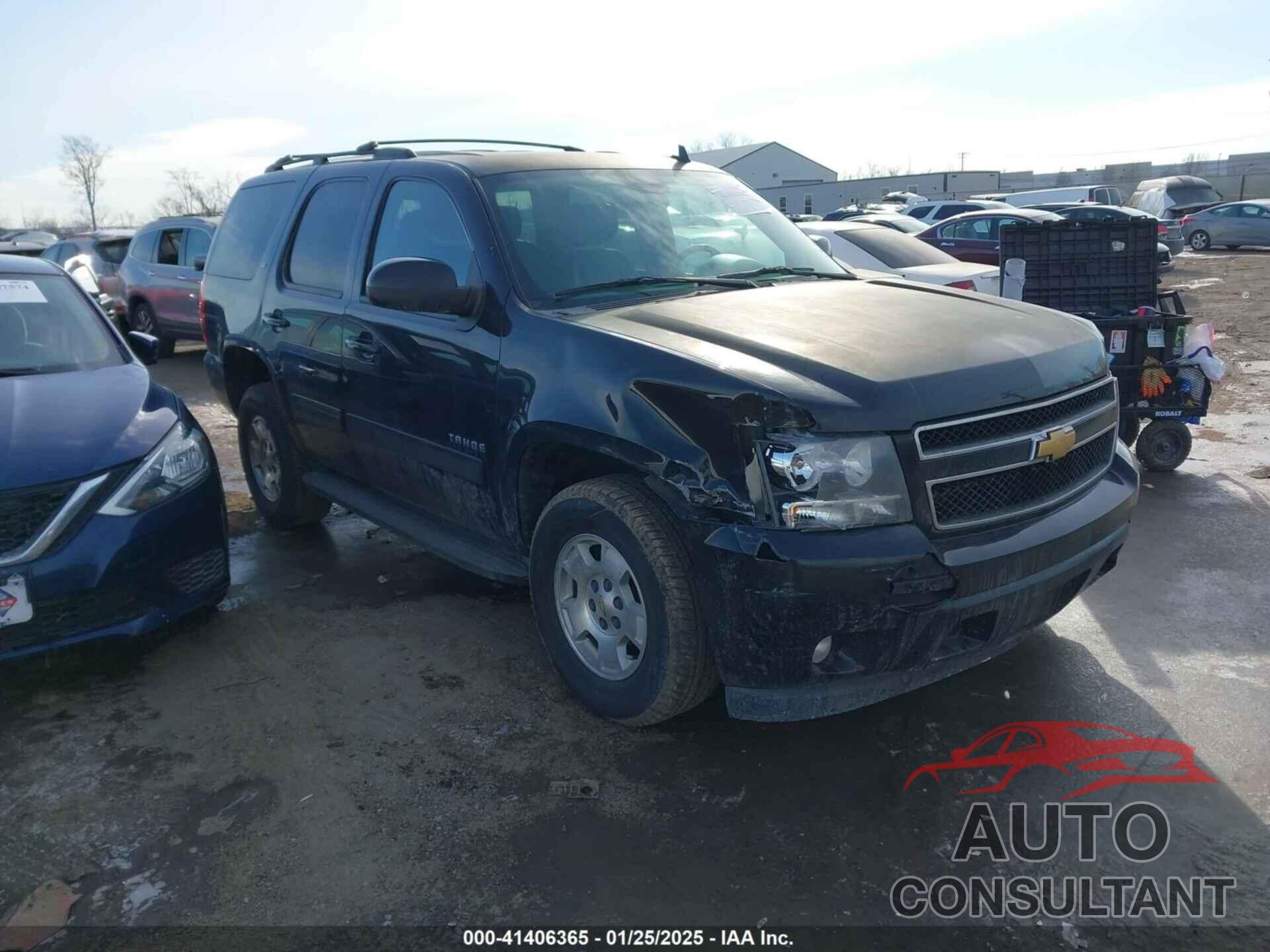 CHEVROLET TAHOE 2013 - 1GNSKBE09DR325293