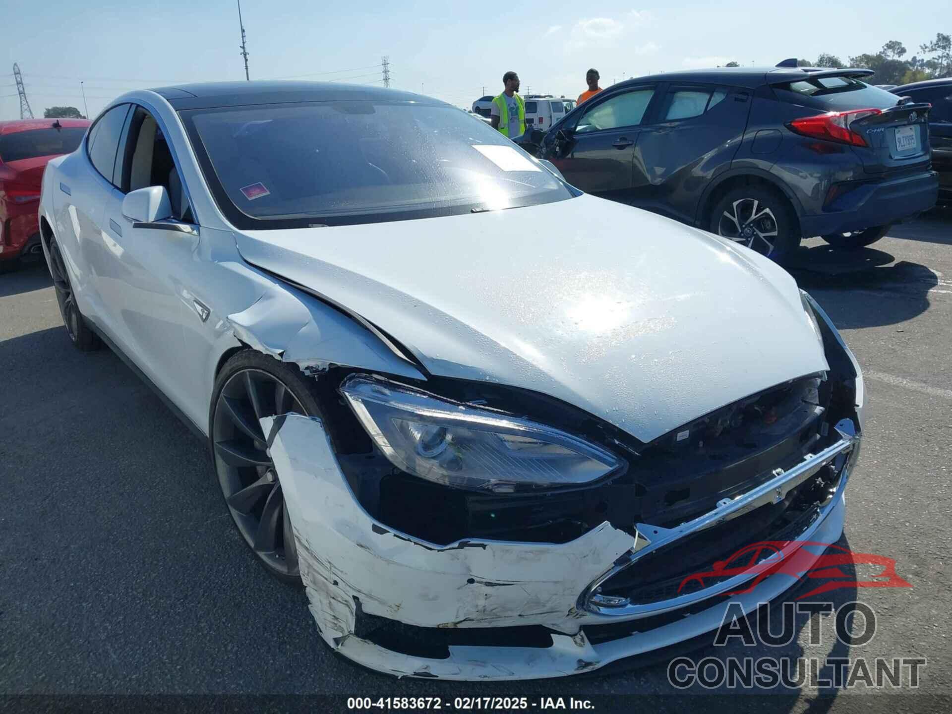 TESLA MODEL S 2014 - 5YJSA1H15EFP46980