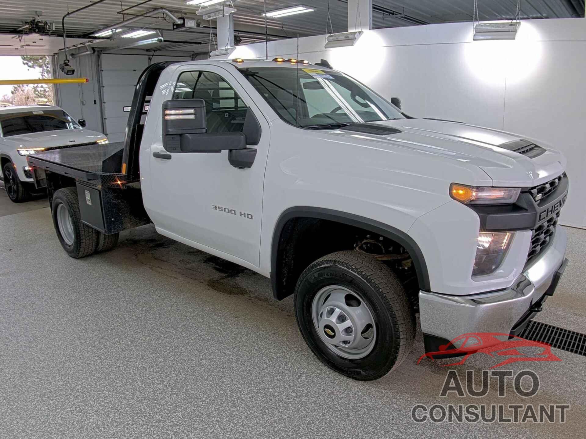 CHEVROLET SILVERADO 2023 - 1GB3WRE75PF158576