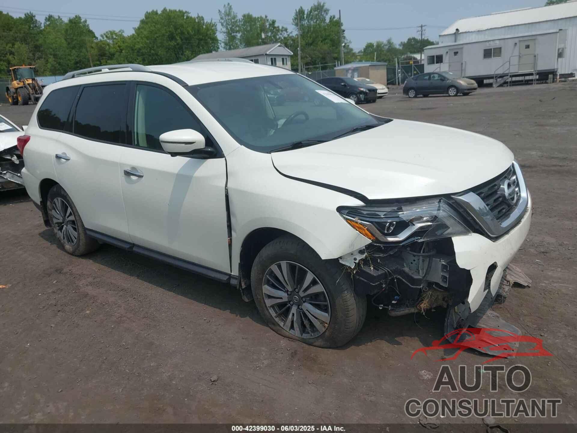 NISSAN PATHFINDER 2019 - 5N1DR2MM5KC615110