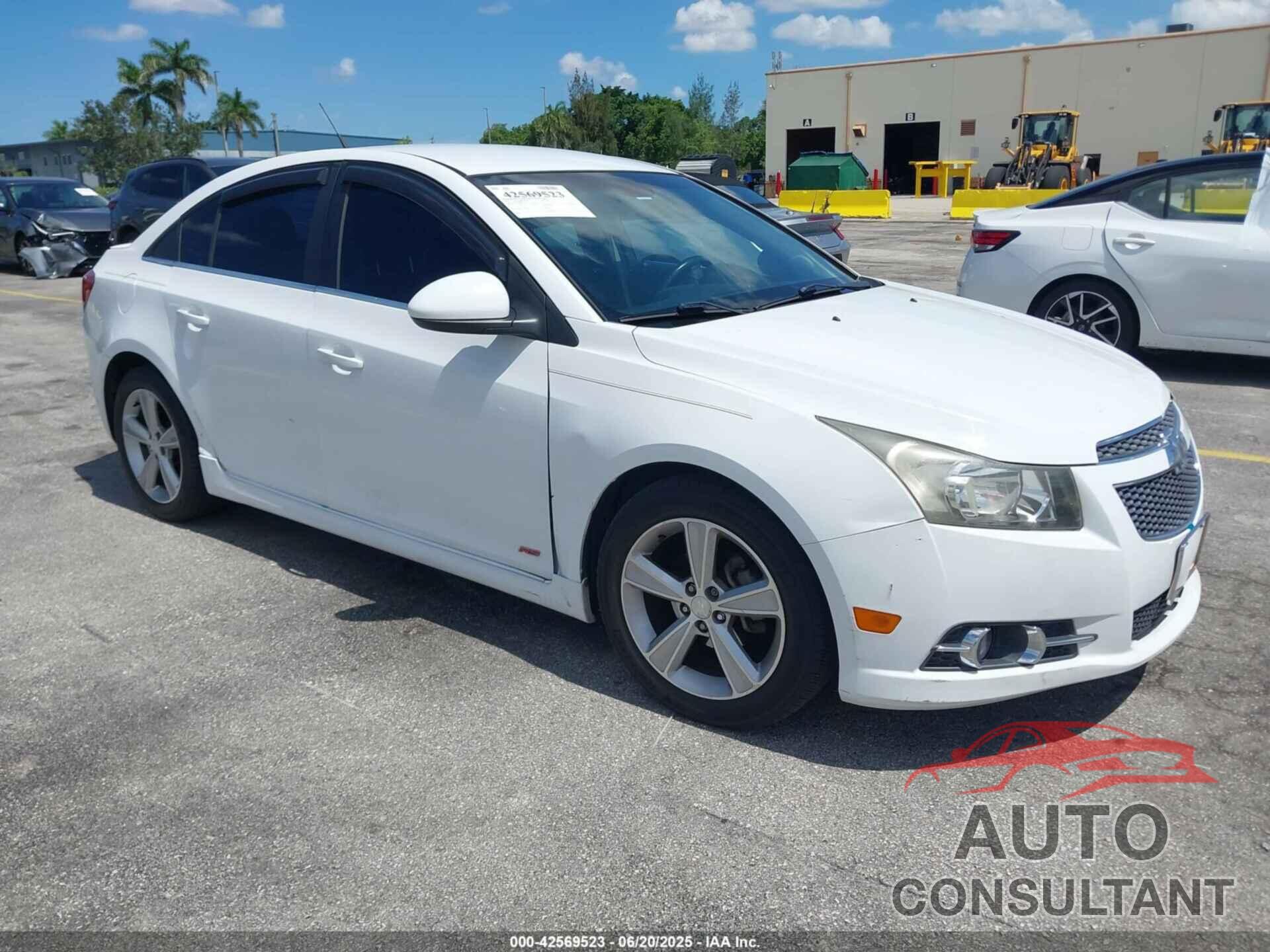 CHEVROLET CRUZE 2013 - 1G1PE5SB8D7227521