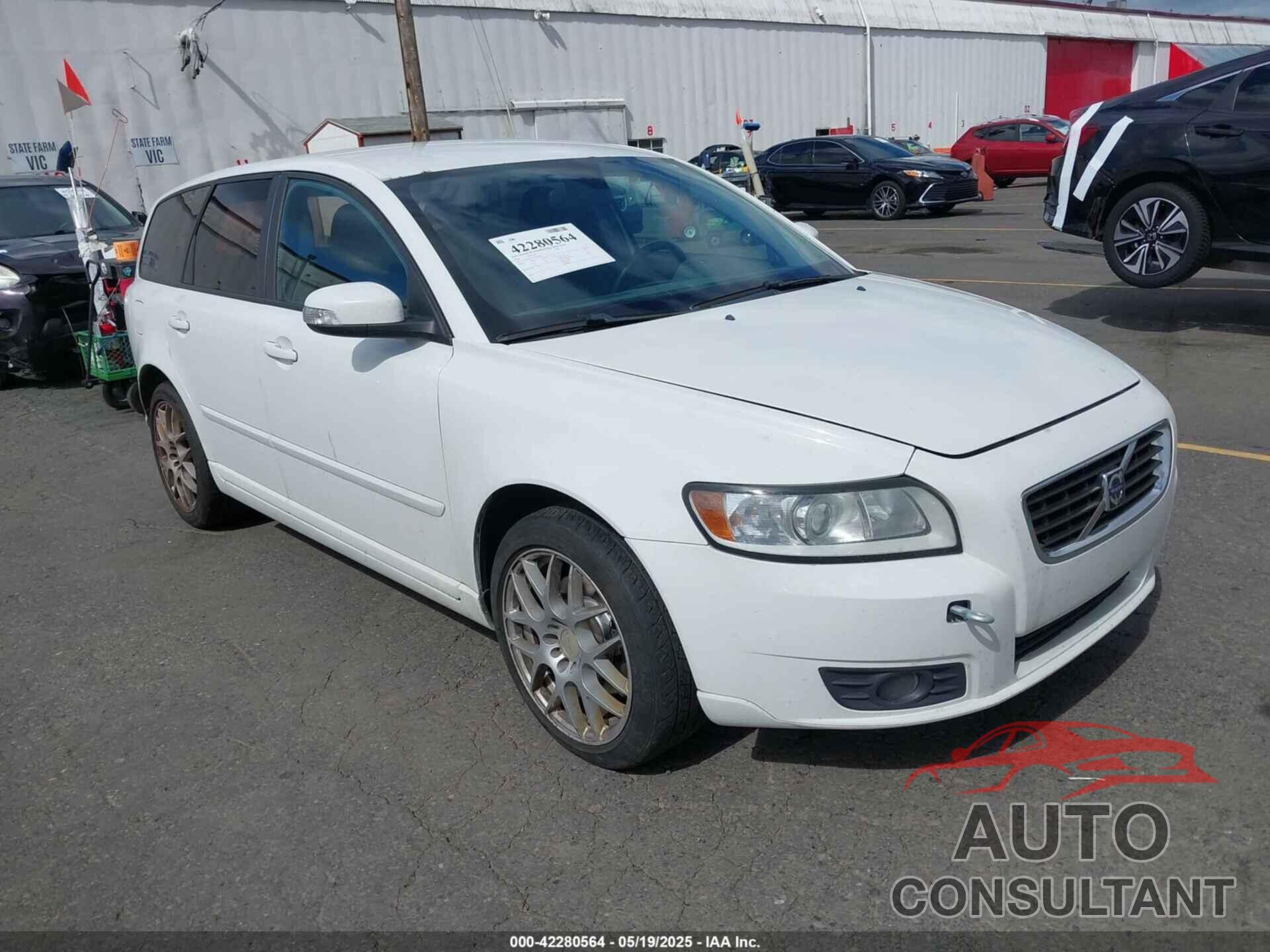 VOLVO V50 2010 - YV1382MW2A2558089