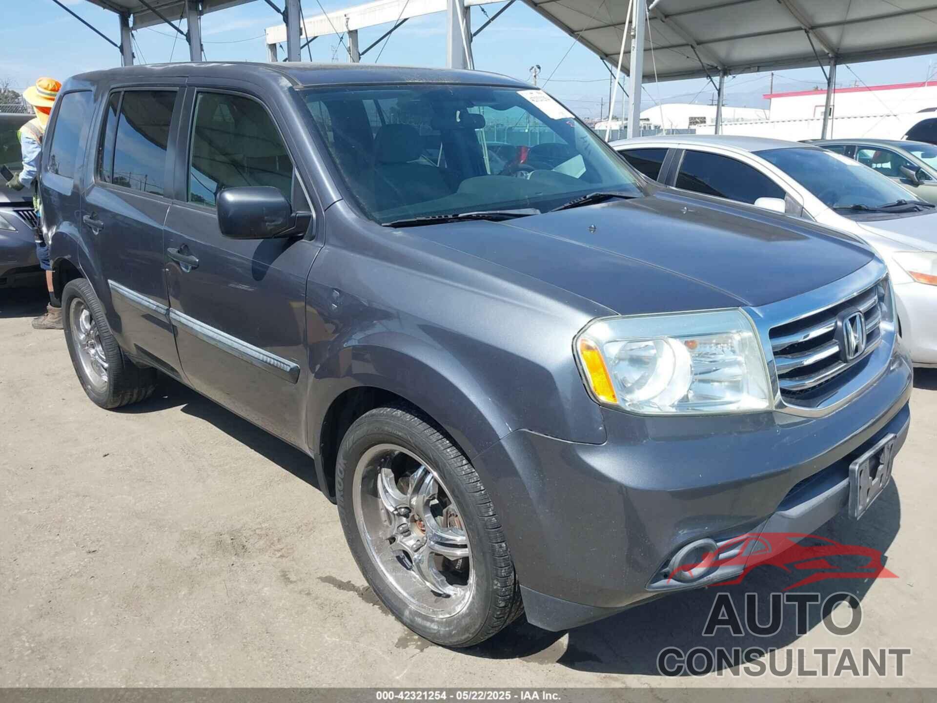 HONDA PILOT 2013 - 5FNYF3H29DB006492