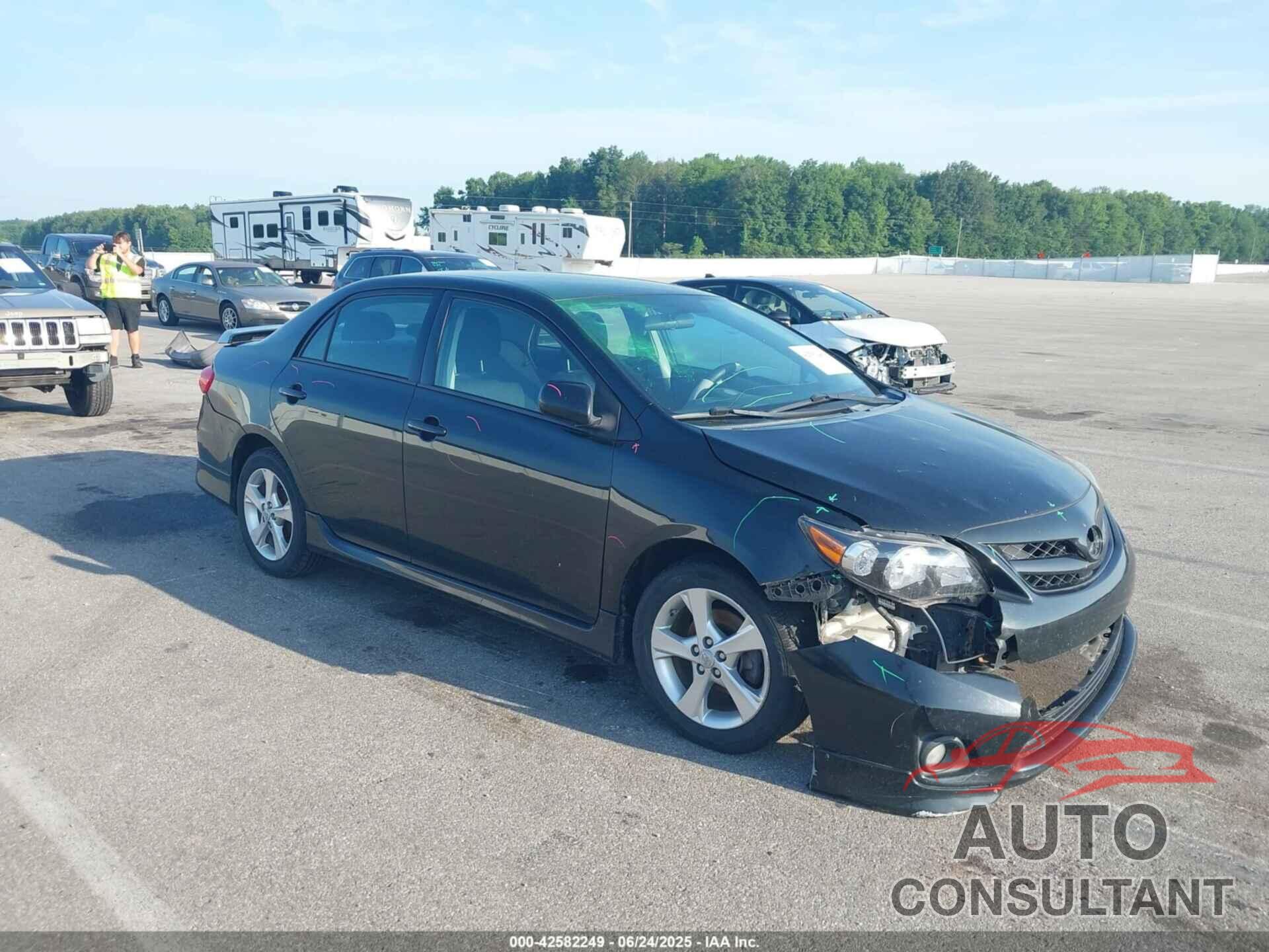 TOYOTA COROLLA 2013 - 2T1BU4EEXDC055317