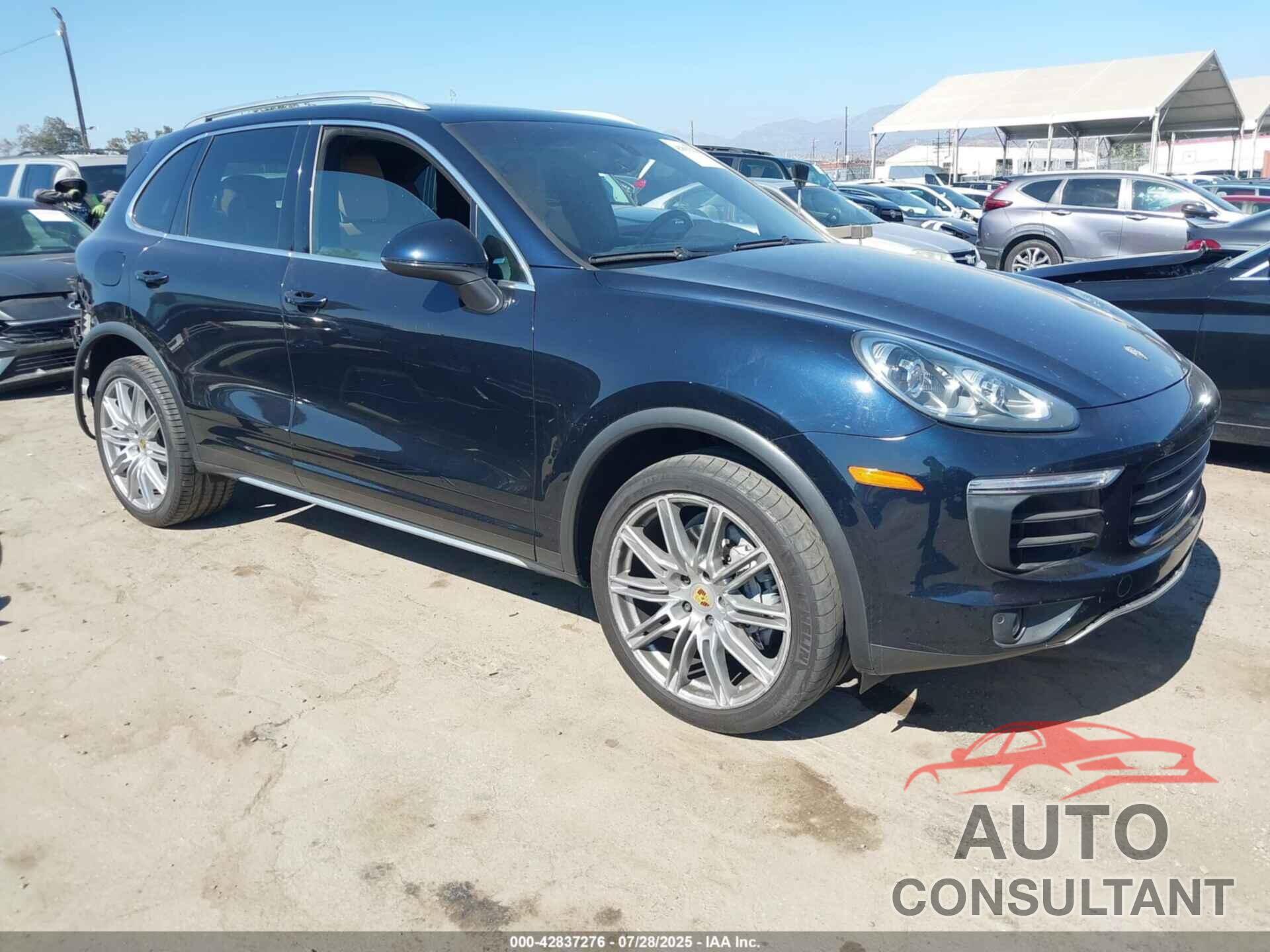 PORSCHE CAYENNE 2018 - WP1AB2A23JLA60525