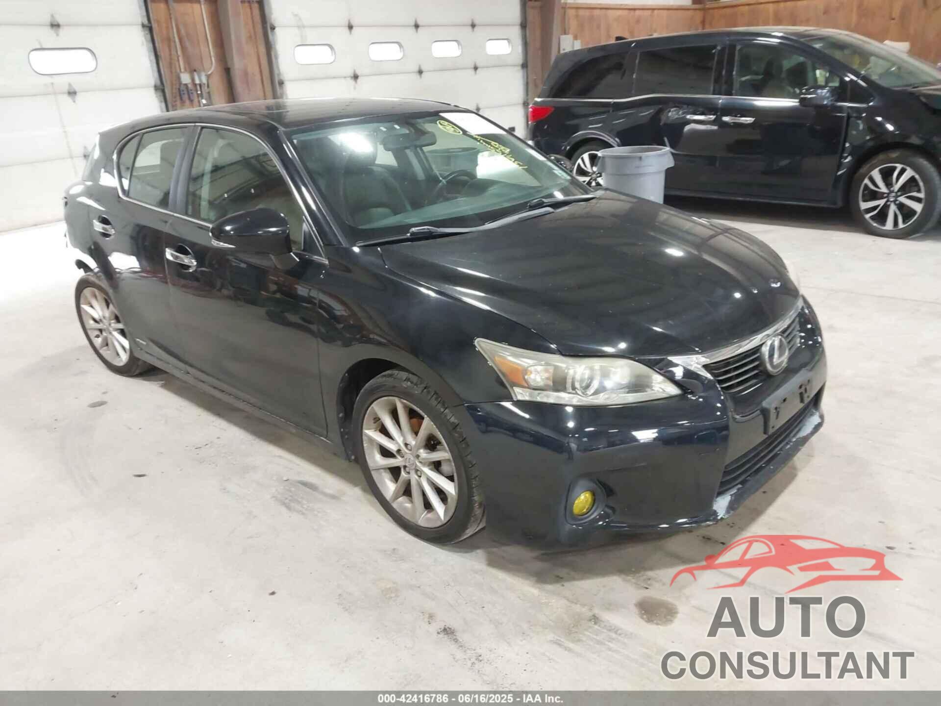 LEXUS CT 200H 2011 - JTHKD5BH9B2032013